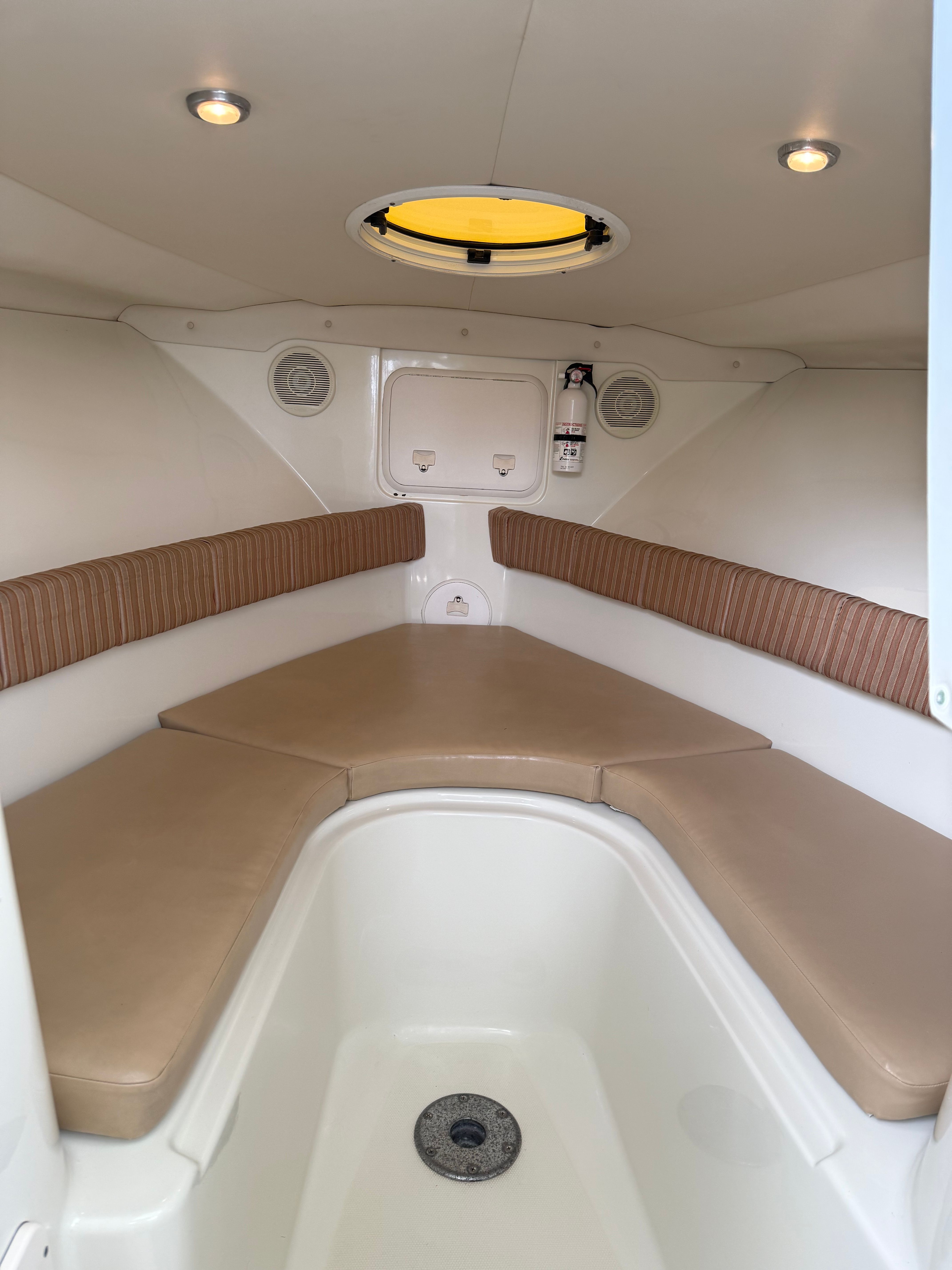Interior of 2008 Hydra-Sports Vector 2200 VX with seating area.