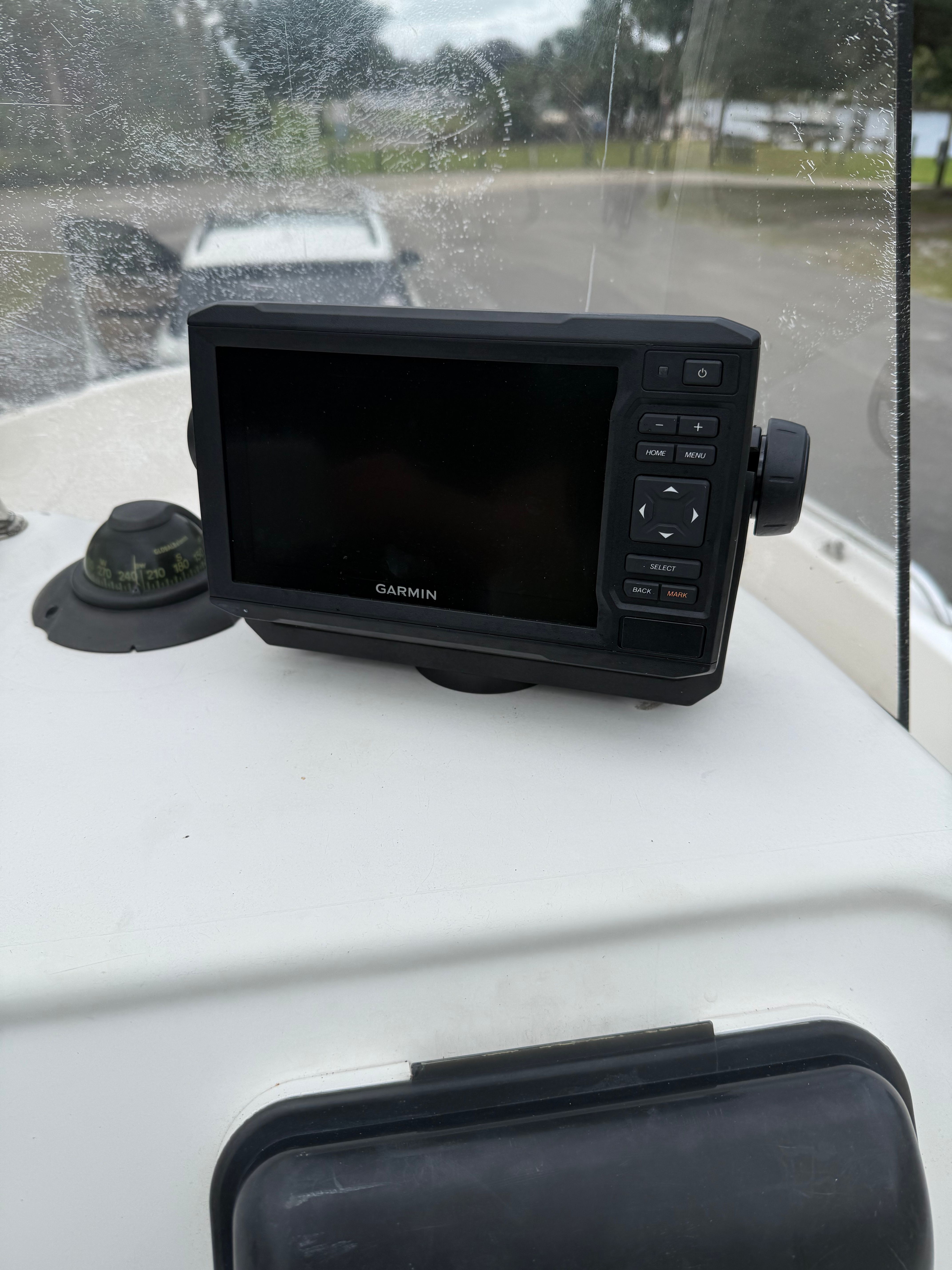 Garmin GPS on Wellcraft 212 Fisherman boat, year 2005.