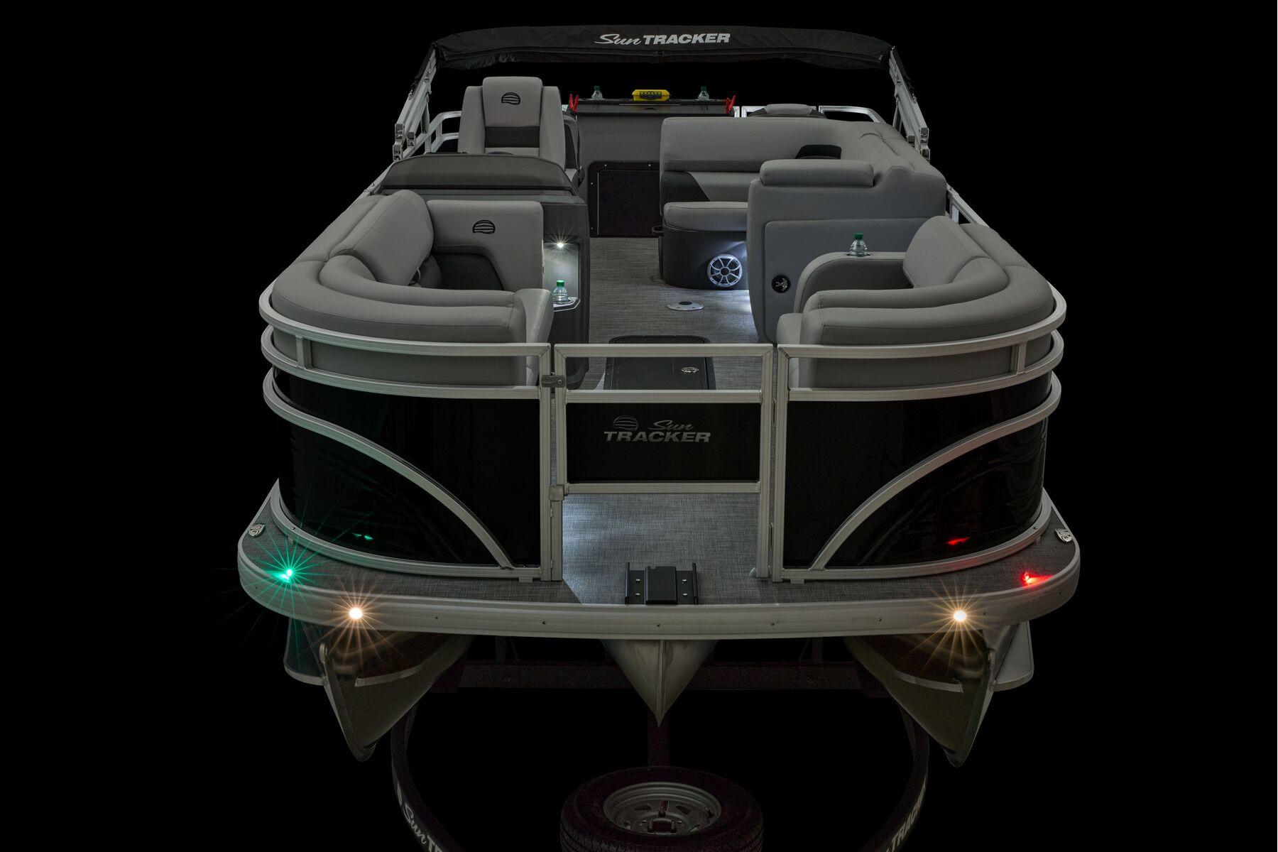 2026 Sun Tracker SportFish 22 XP3 - 30