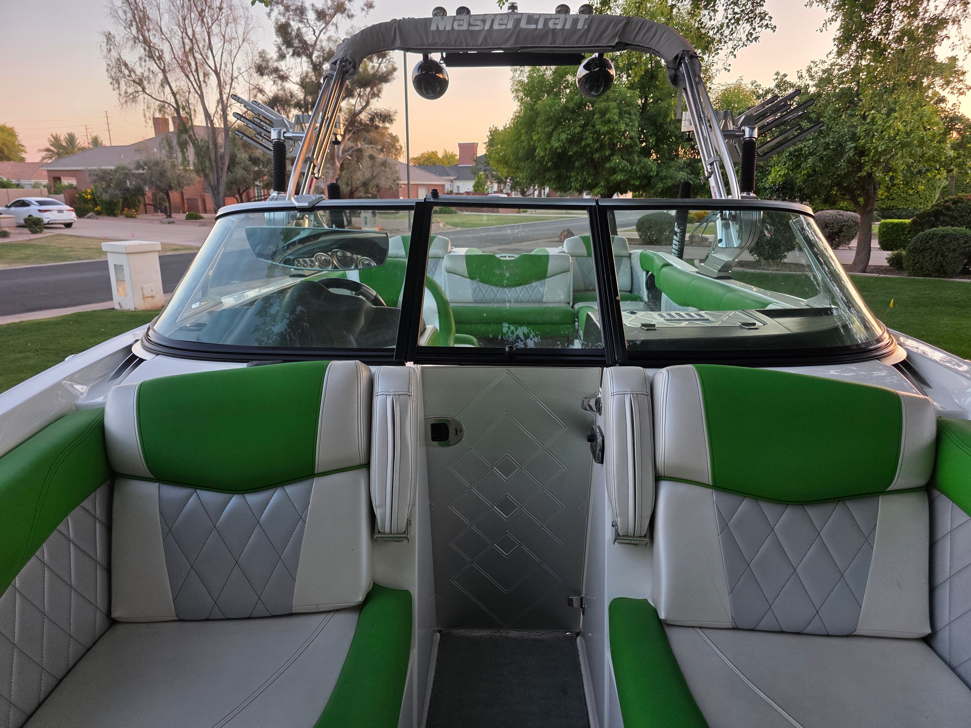 2014 MasterCraft X46 - 6
