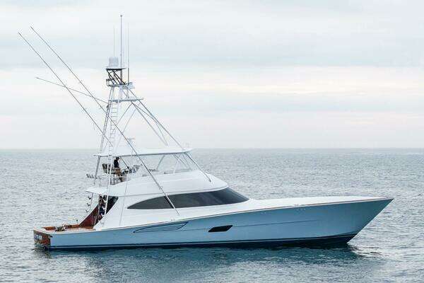 2026 Viking 82 Convertible