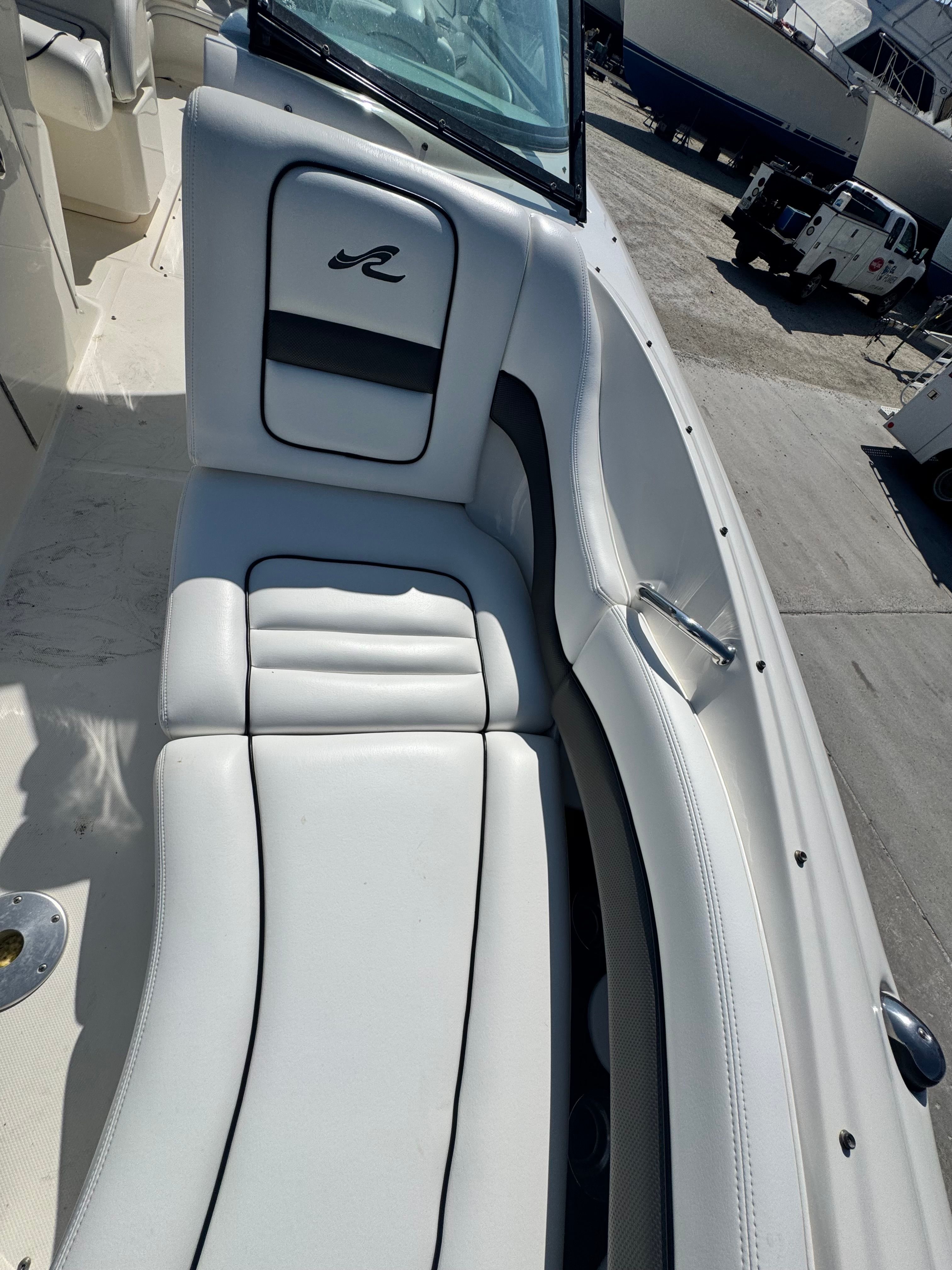2007 Sea Ray 290 SLX - 14