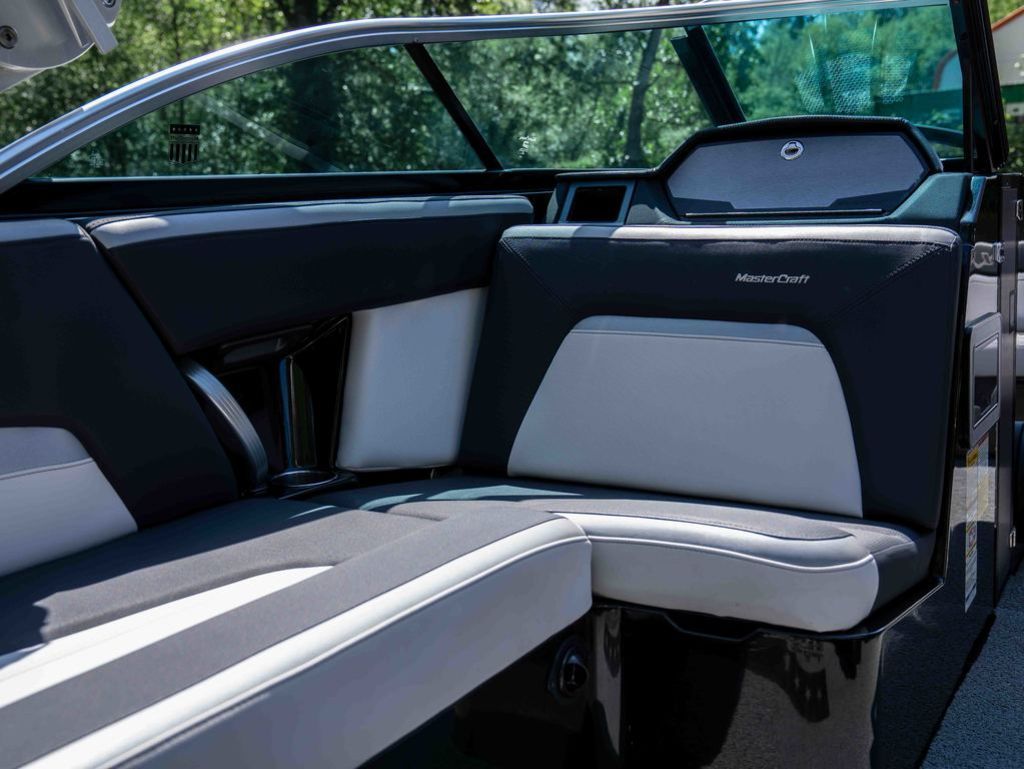 2018 MasterCraft XStar - 8