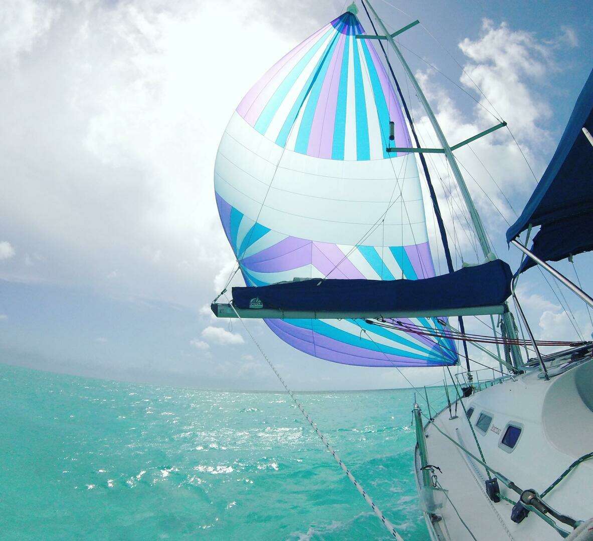 2002 Beneteau 393 - Image 13
