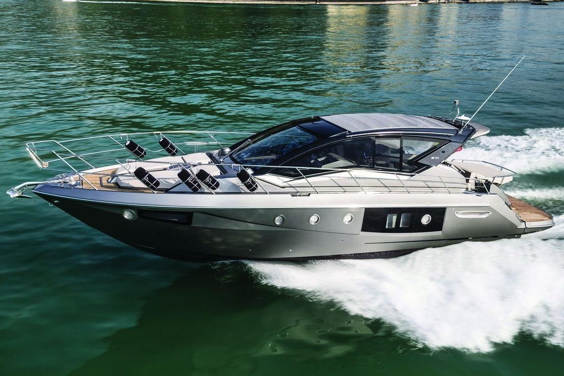 2015 Cranchi M 44 HT
