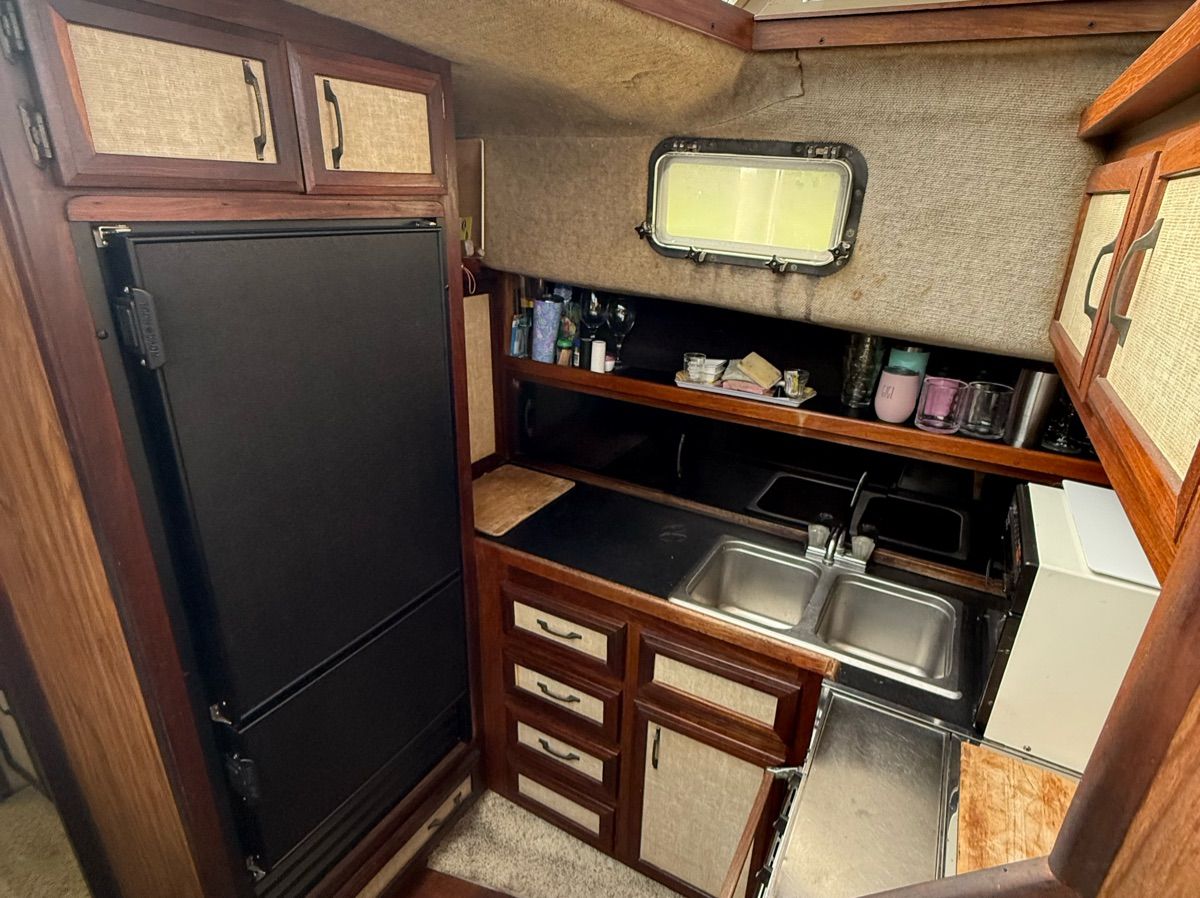 1982 Carver 36 Aft cabin Moter yacht - 6