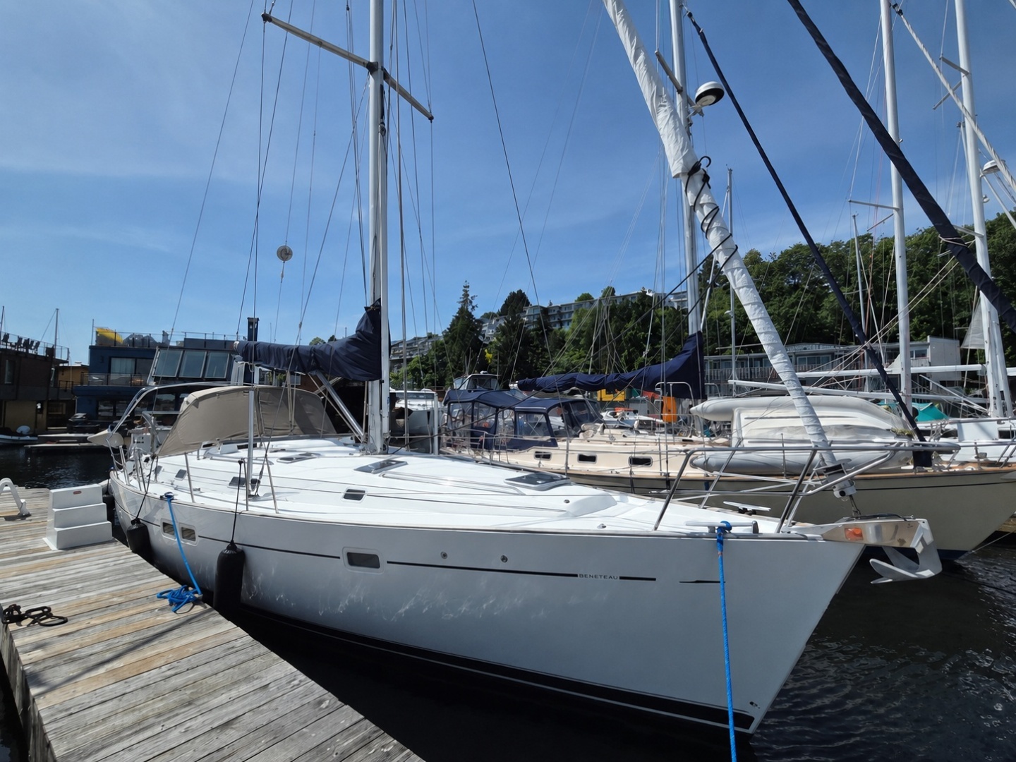 2000 Beneteau Oceanis 411 - Image 23