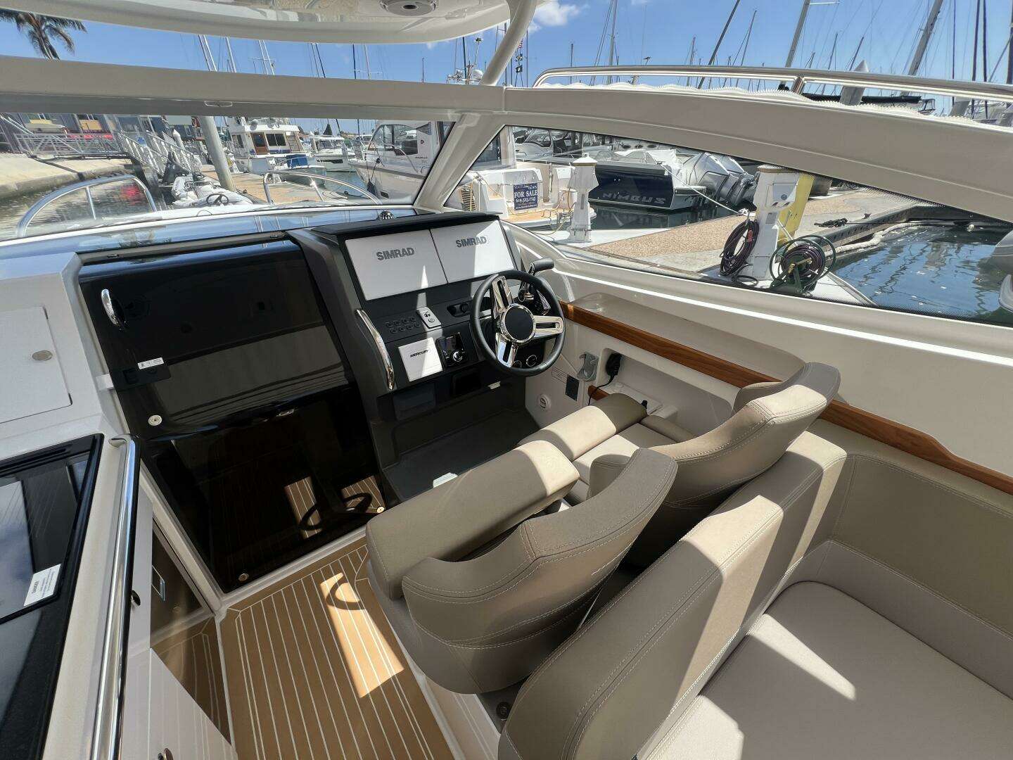 2024 Nimbus W9 - Image 8