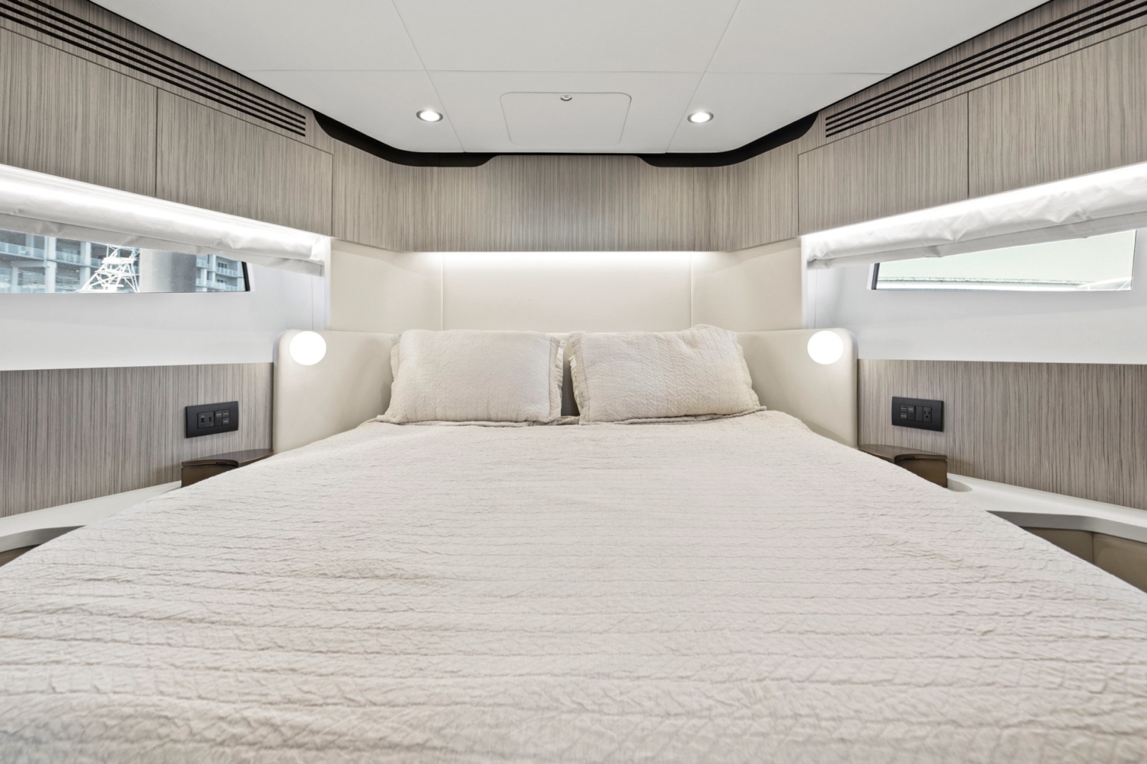 2019 Azimut 60 FLY - Image 60