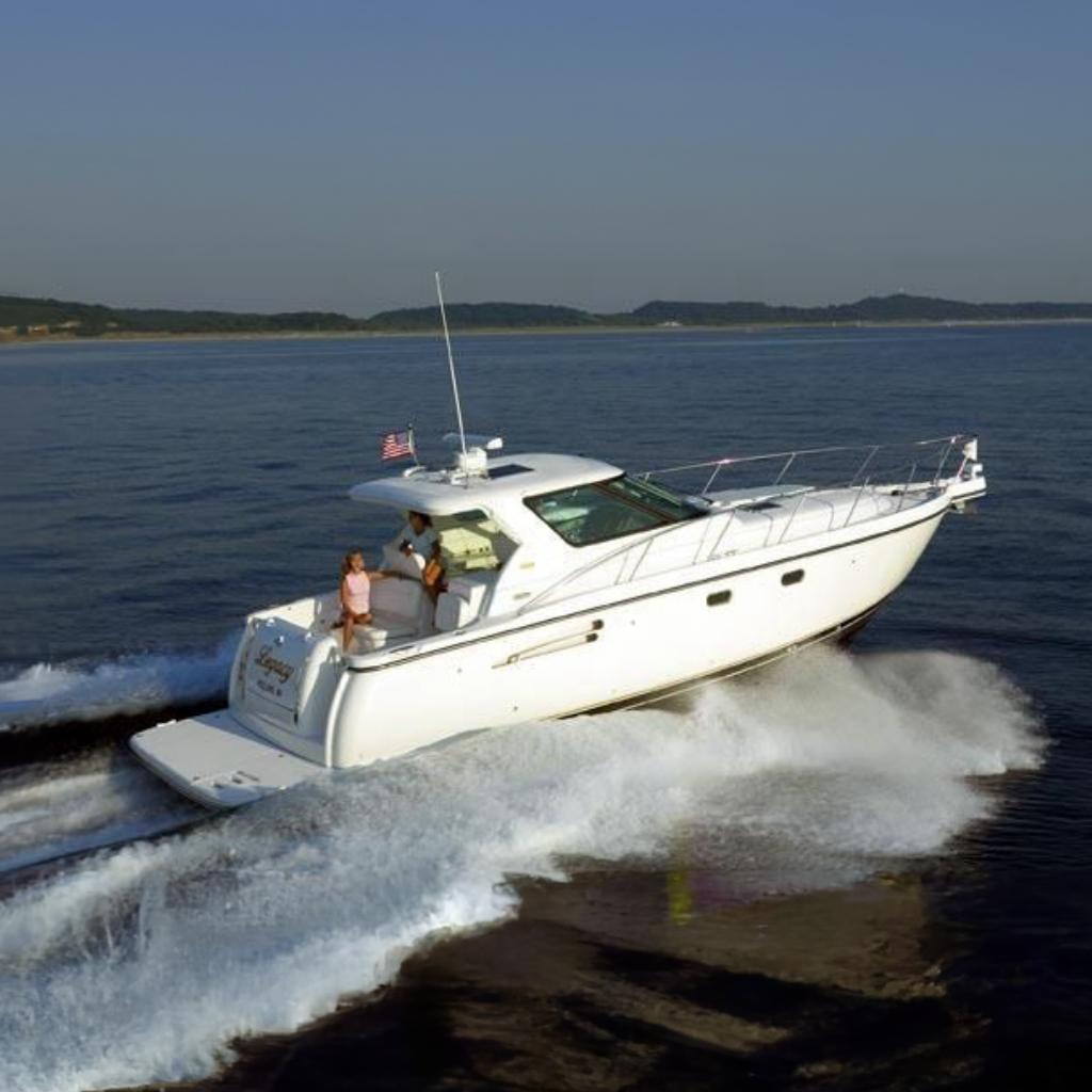 2004 Tiara Yachts 3600 Sovran