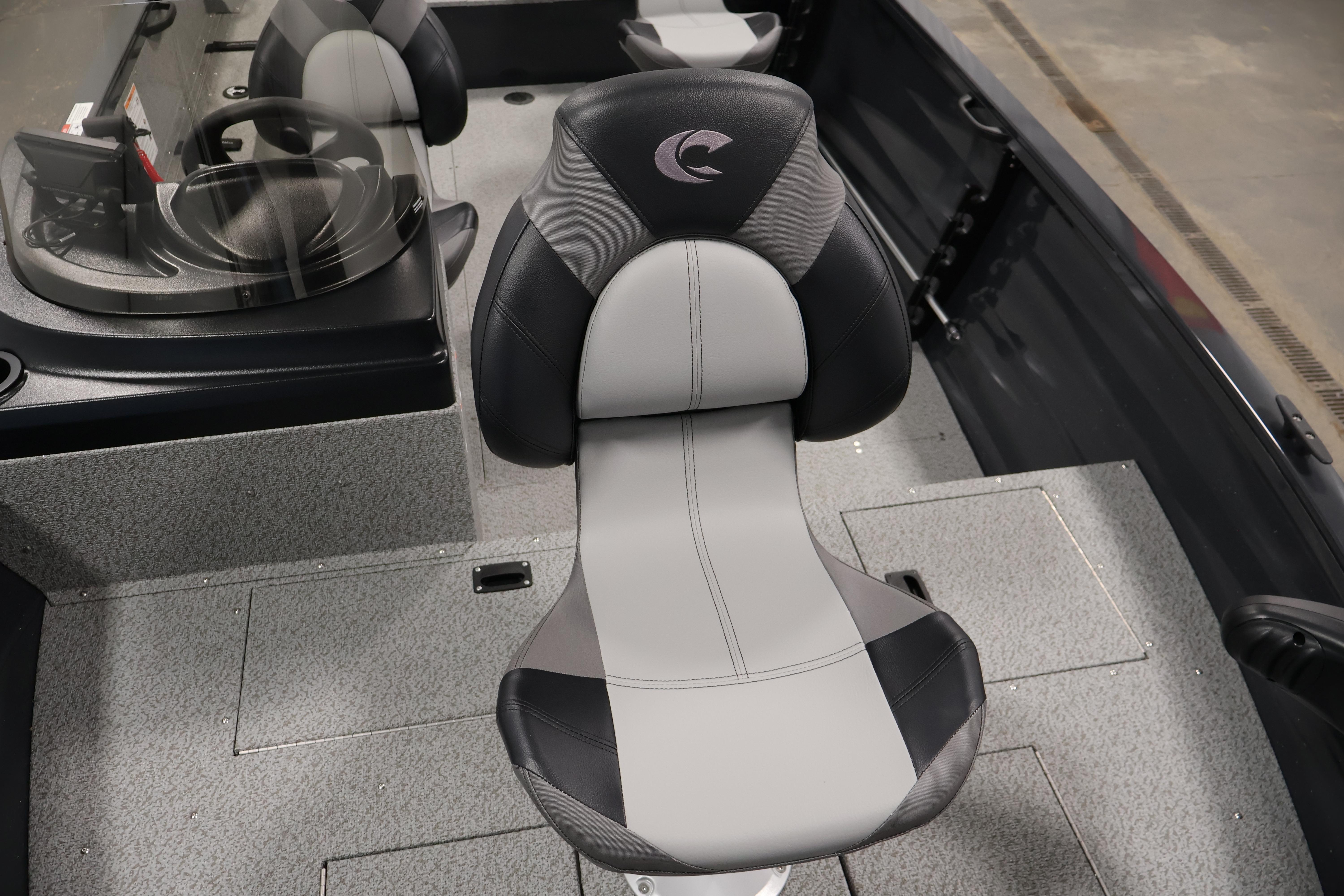 2026 Crestliner 1850 Kodiak SC boat interior with sleek seating and console.