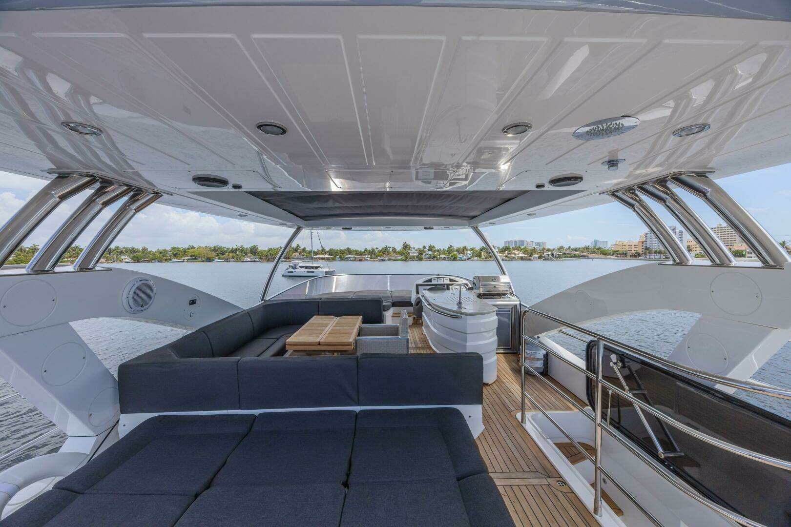 2017 Sunseeker 75 Yacht - Image 17