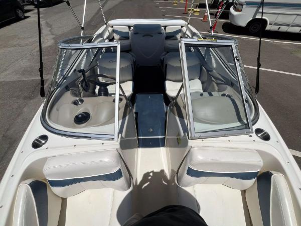 2001 Bayliner 195 Capri - 12