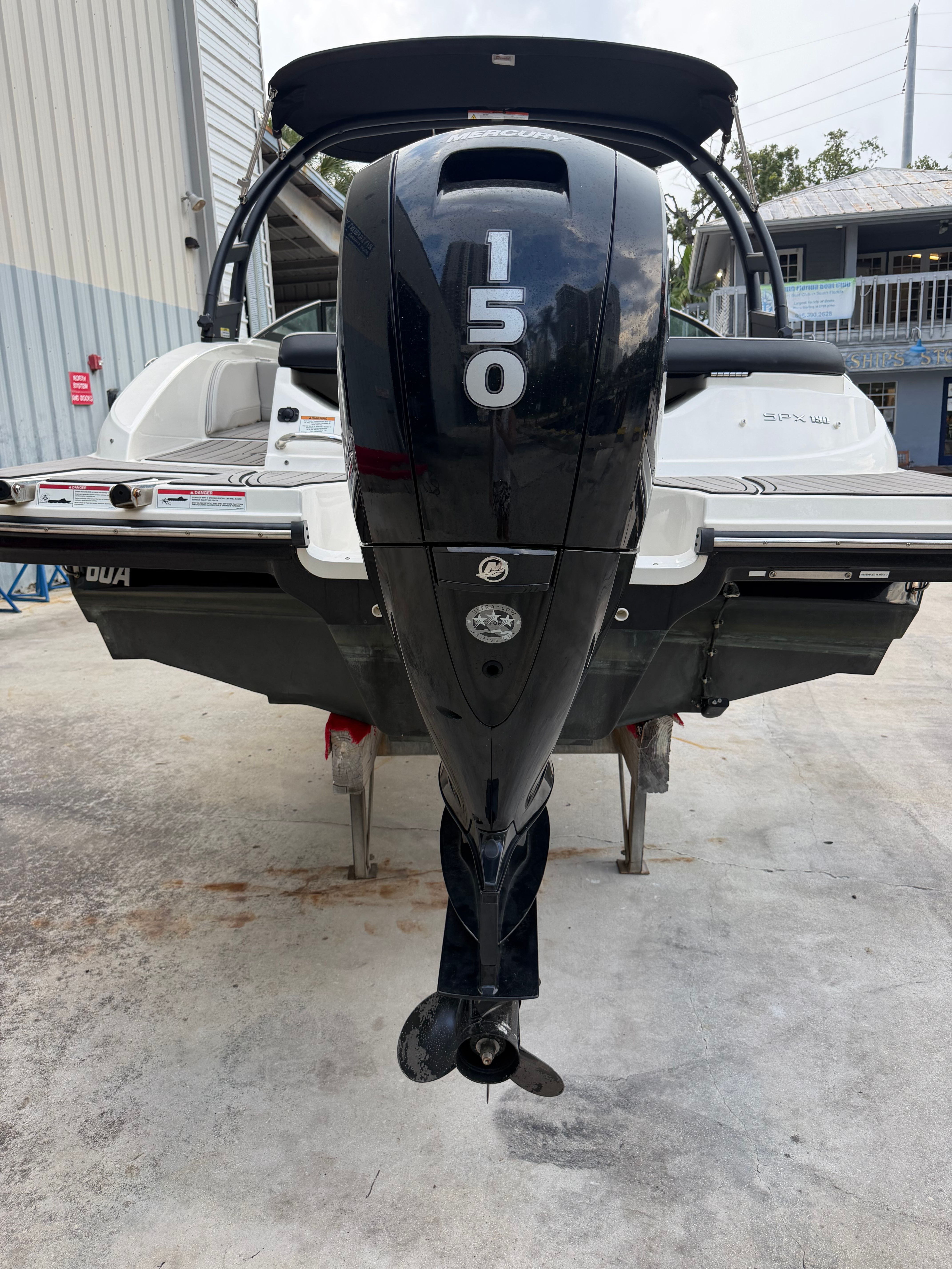 2023 Sea Ray SPX 190 Outboard - 6
