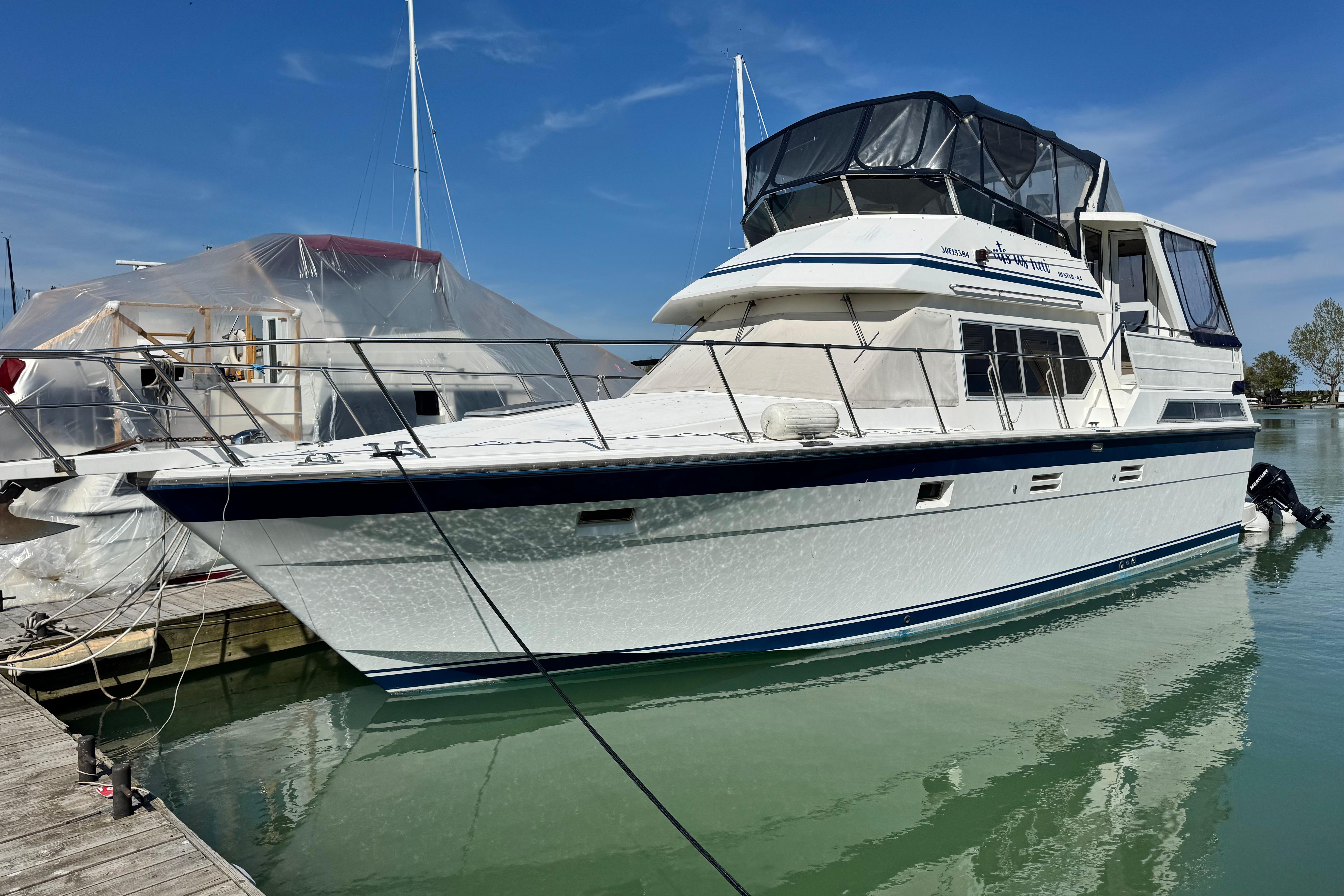 1989 Hi-Star 42 Sundeck