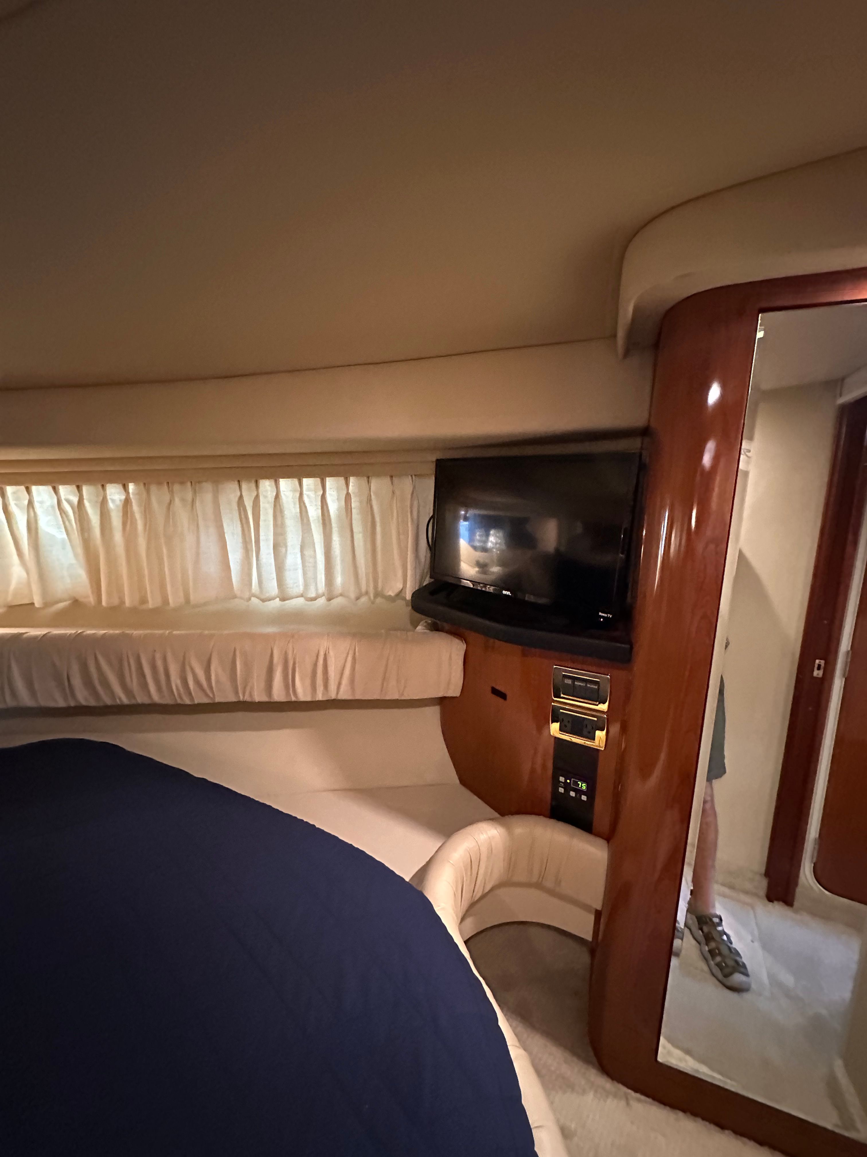 2001 Sea Ray 380 Sundancer - 15