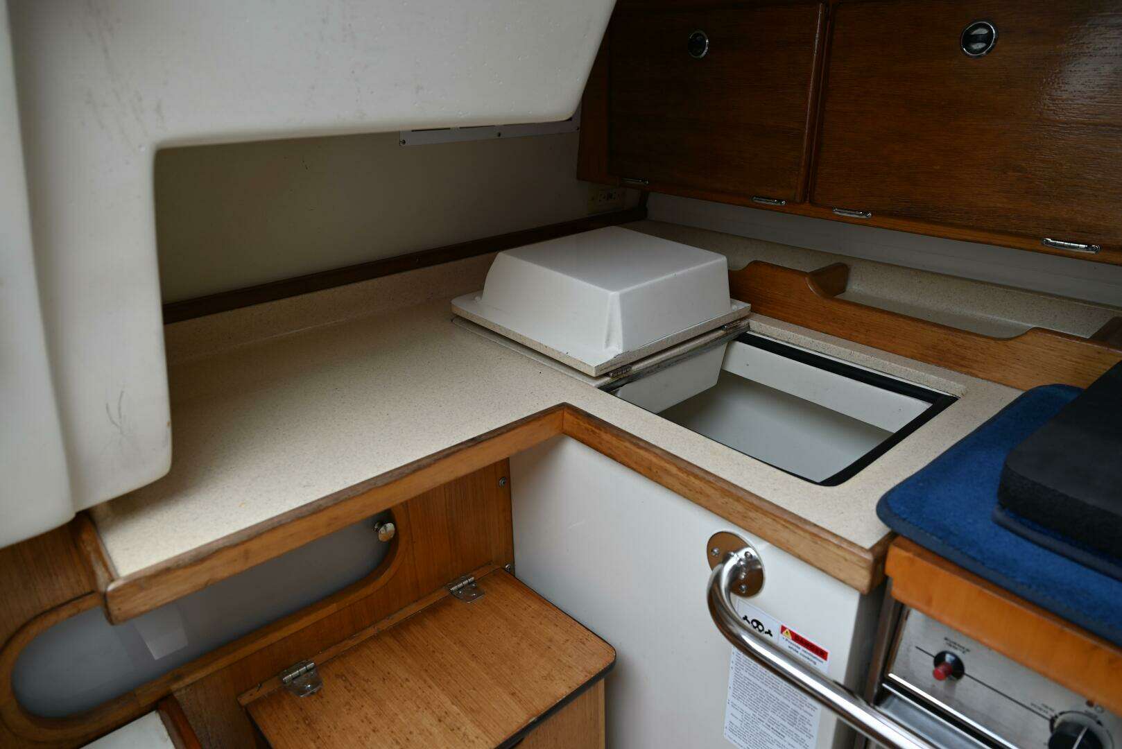 2002 Catalina 36 MKII - Image 33