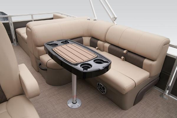 2025 Sun Tracker Party Barge 22 RF XP3 - 45
