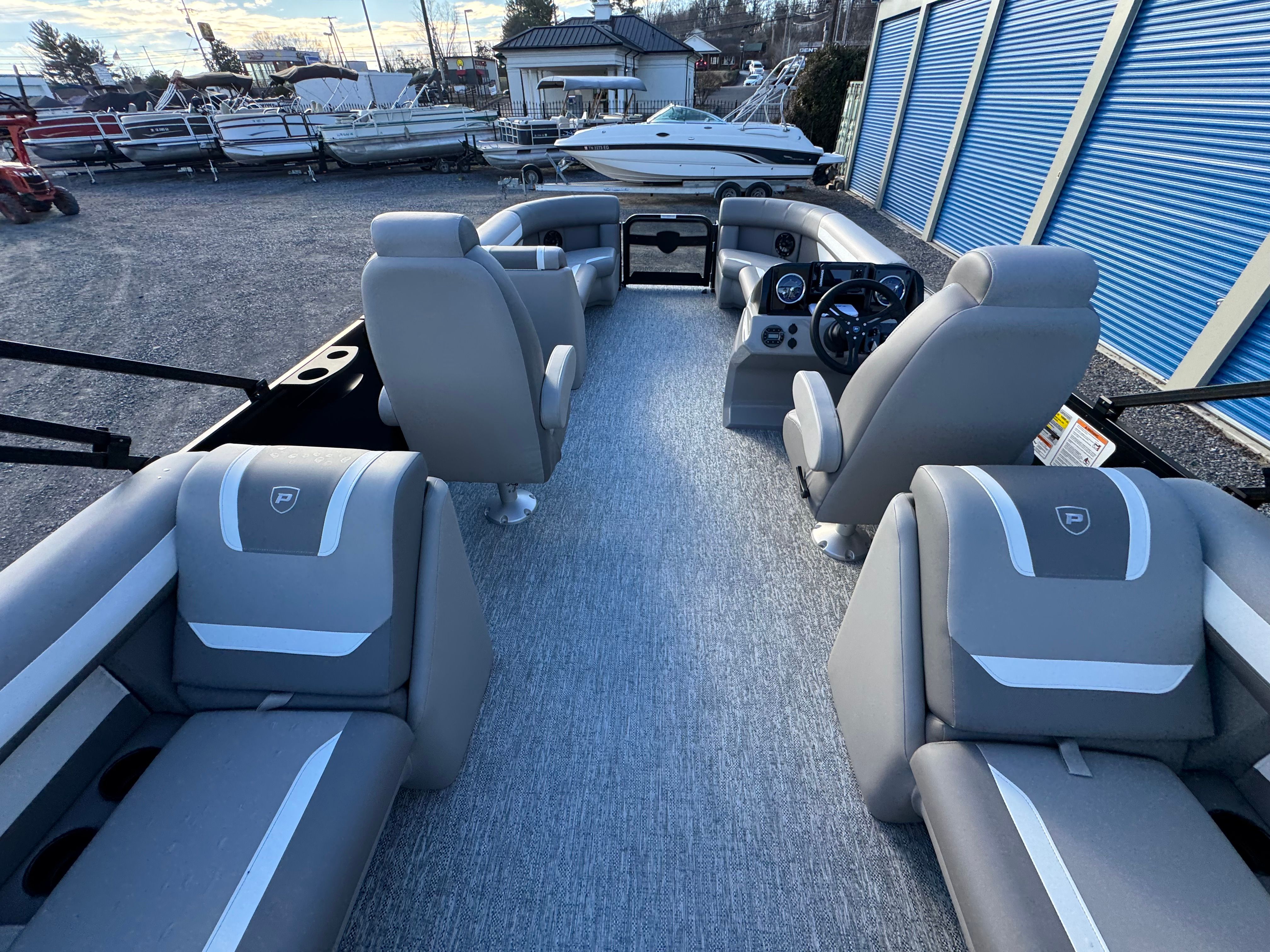 2026 Premier 220 Sunscape RF - 27