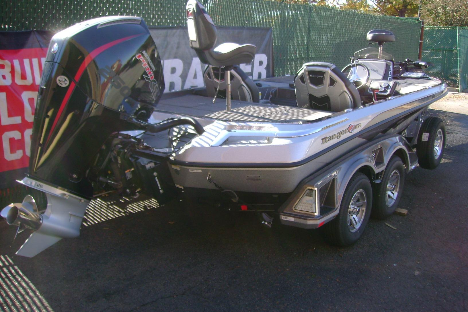 2025 Ranger Z520 boat with powerful outboard motor and sleek design on a trailer.