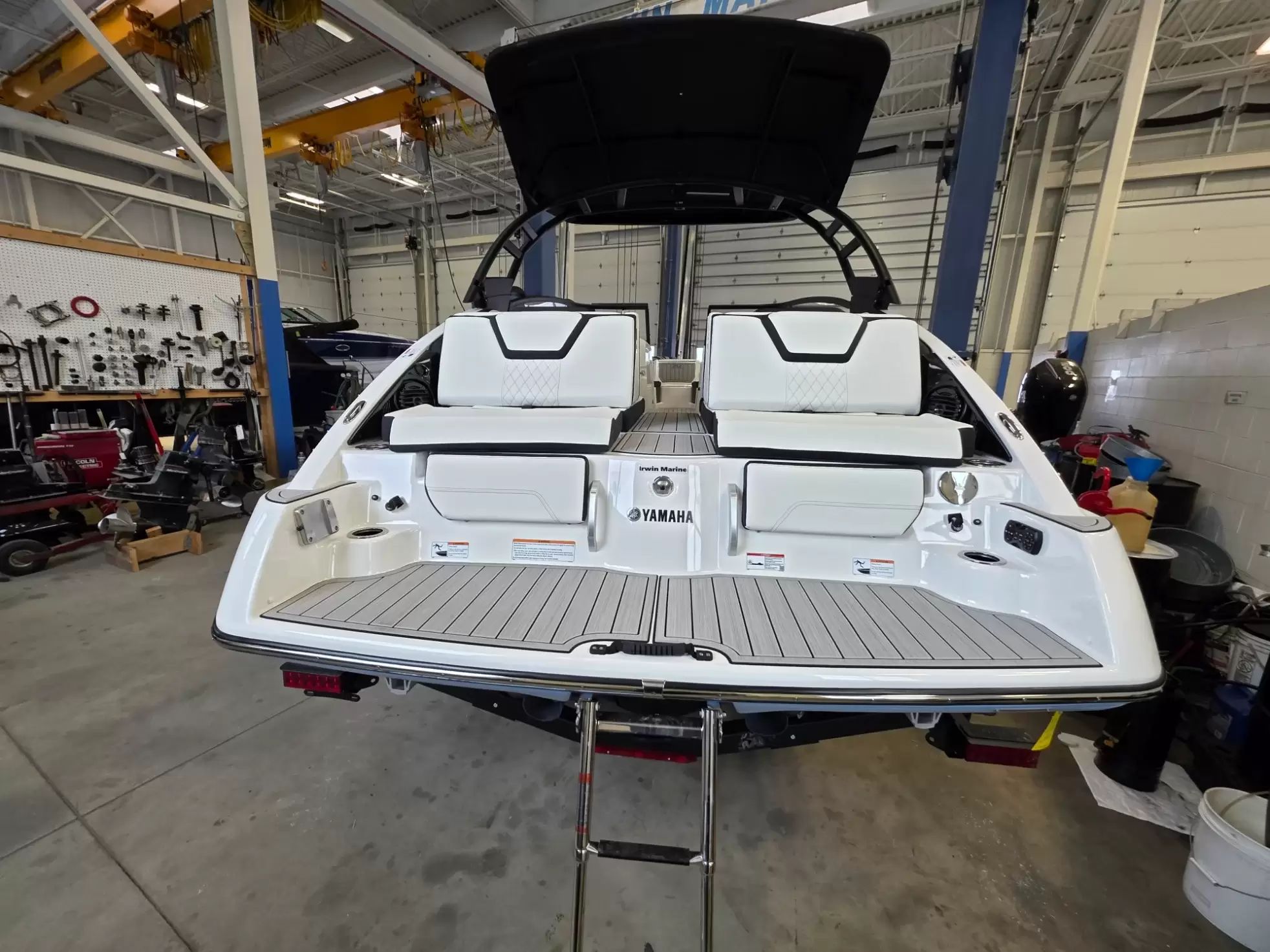 2026 Yamaha Boats 252SD - 6
