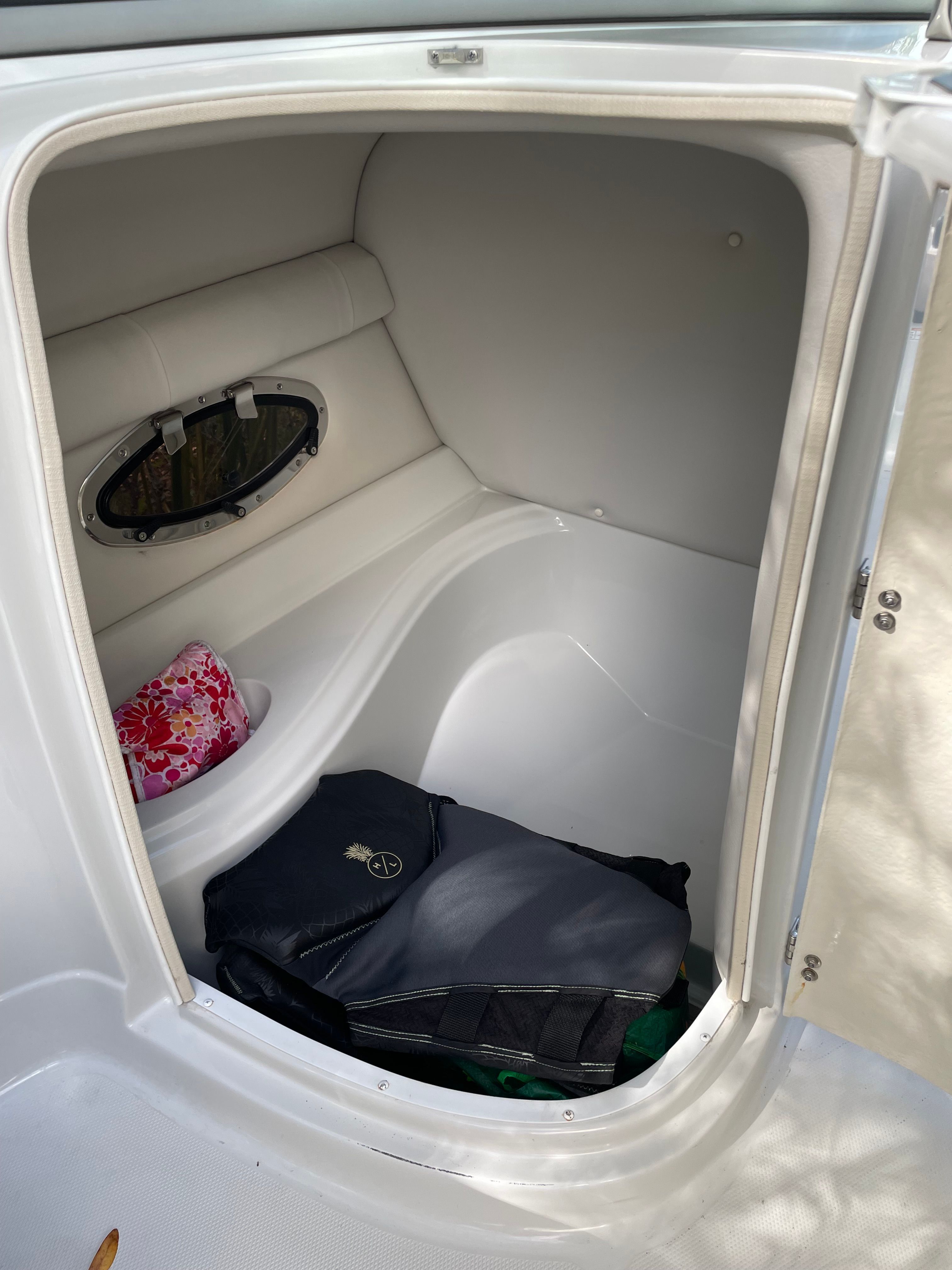 2023 Crownline Eclipse E235 - 8
