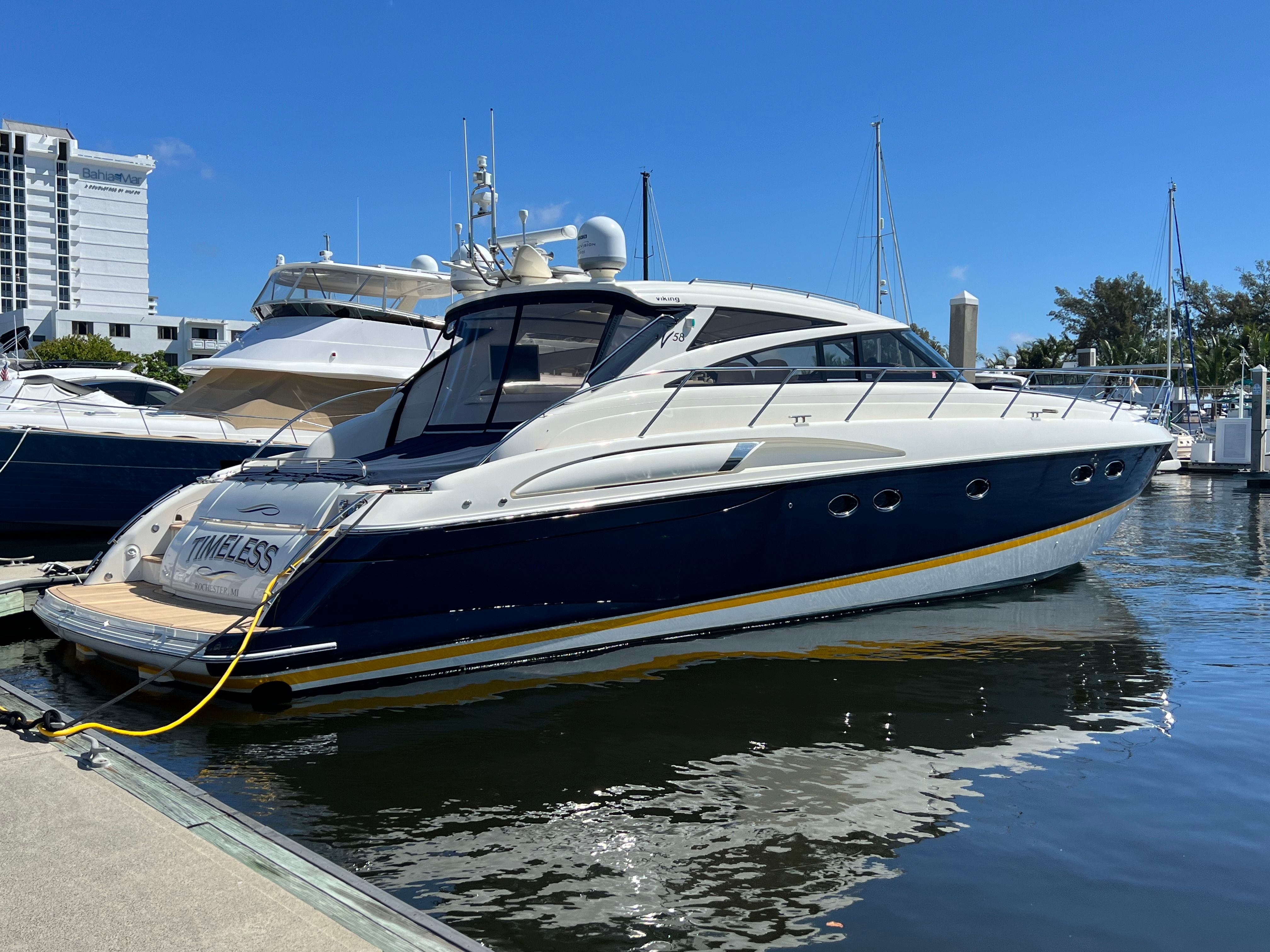 2004 Viking Princess V58 - 4