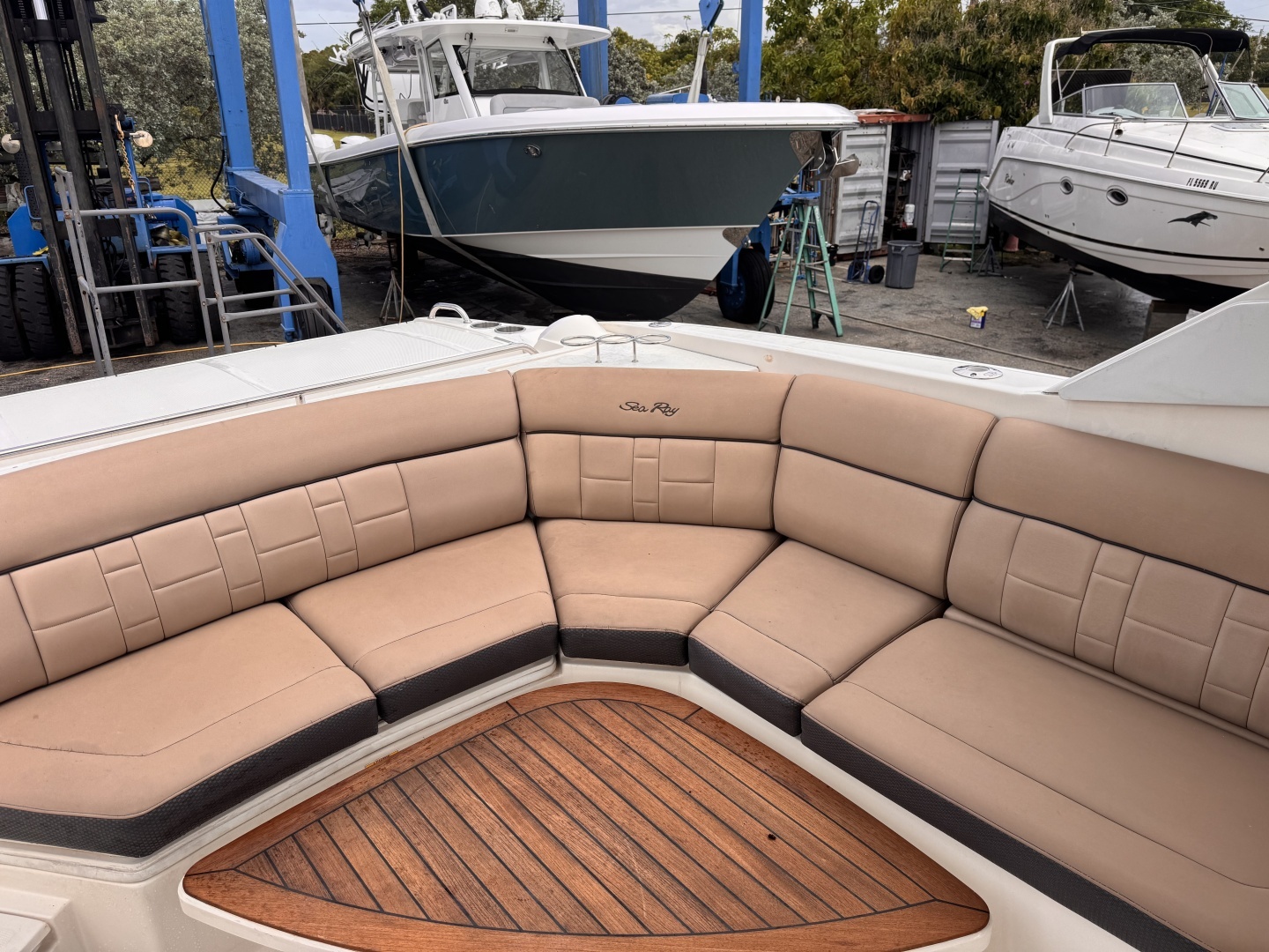 2016 Sea Ray 350 SLX - Image 14