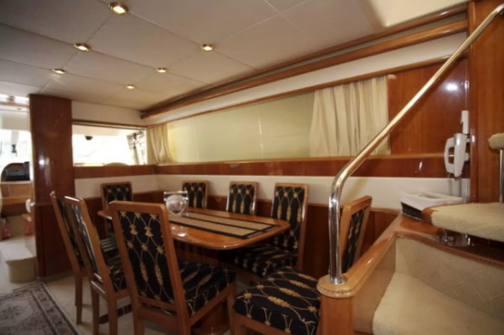 1999 Viking Sport Cruiser - Image 4