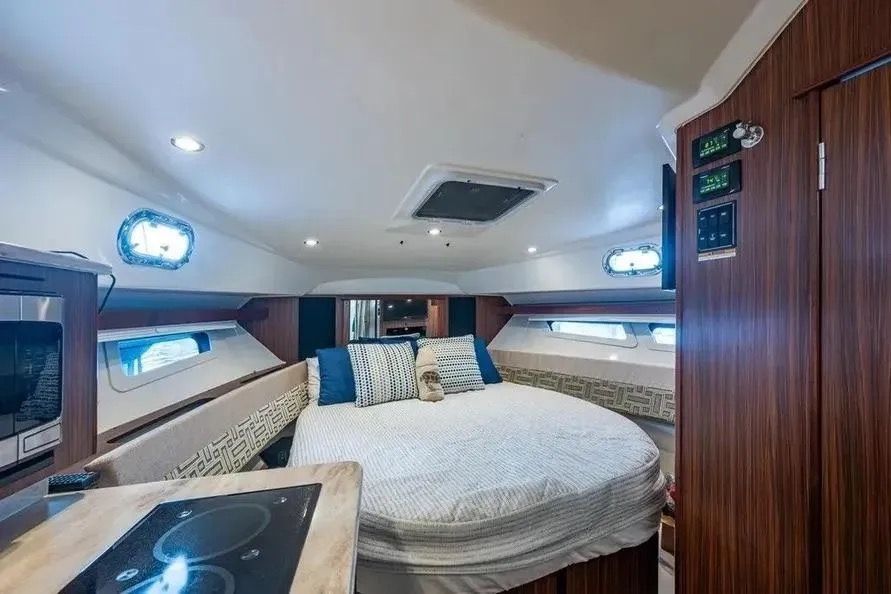 2023 Pursuit OS 355 Offshore - 10