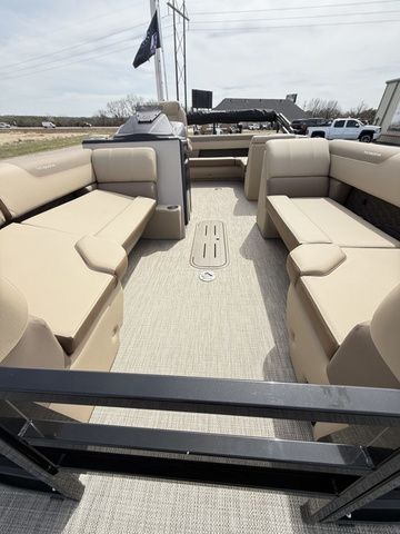 2026 Veranda VR235F2 Tritoon - 10
