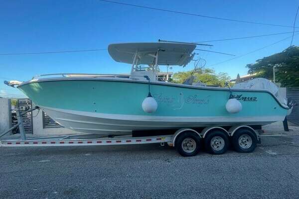2016 Mako 284 Center Console