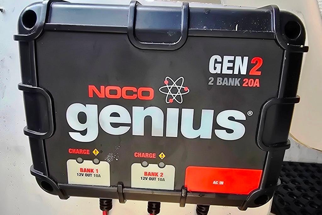 NOCO Genius GEN2 battery charger on a 2006 Sea Ray 185 Sport boat.