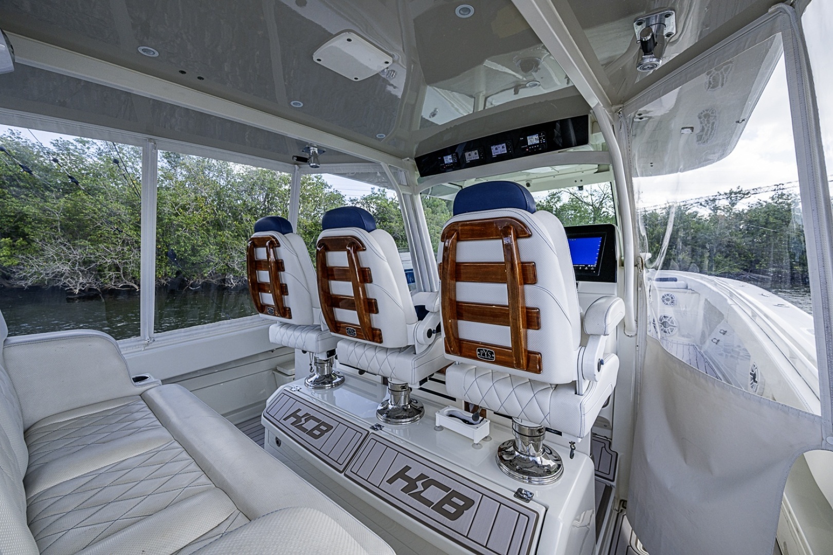 2016 HCB 53 Suenos - Image 41