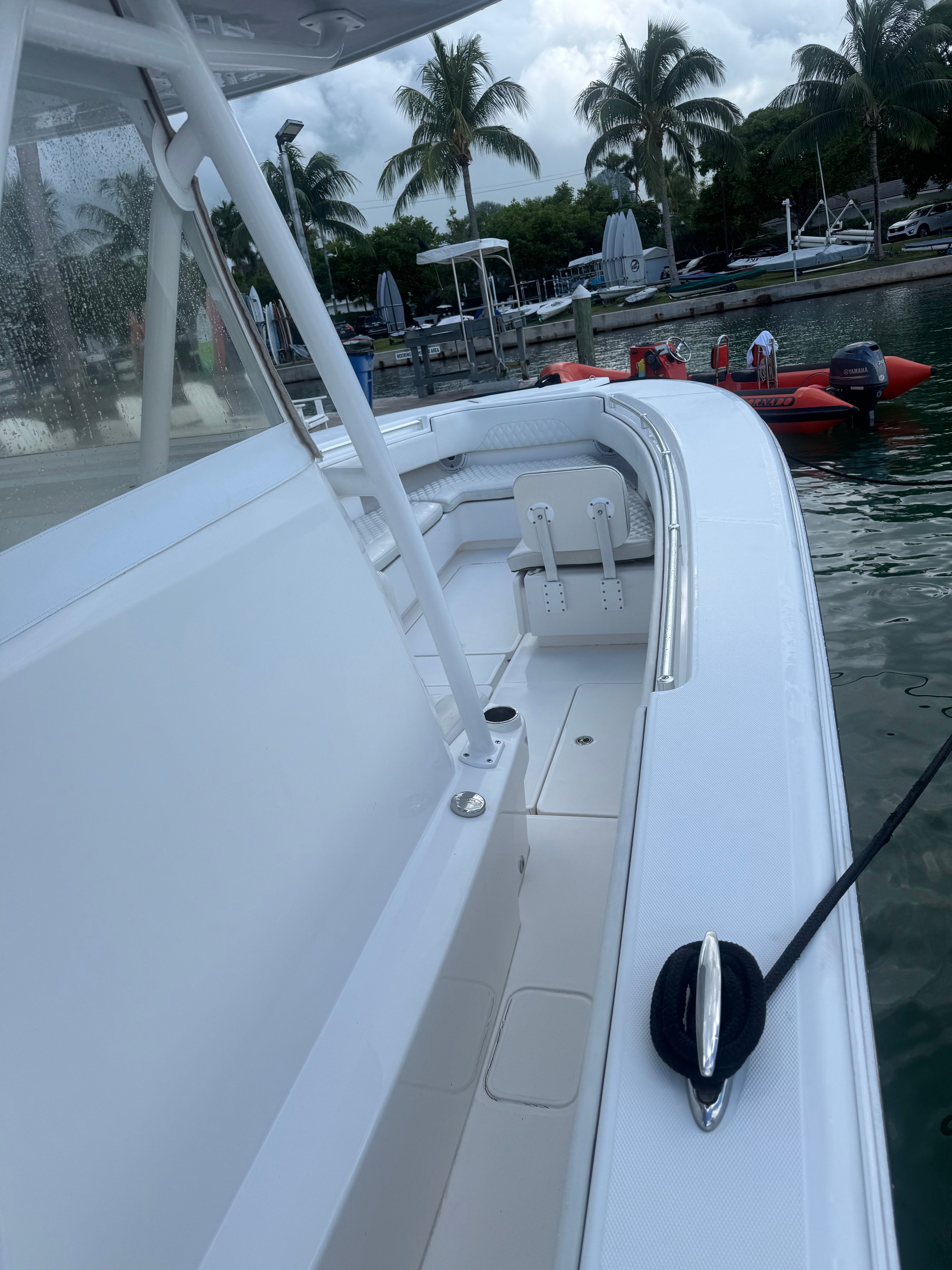 1993 Invincible Center Console - 3