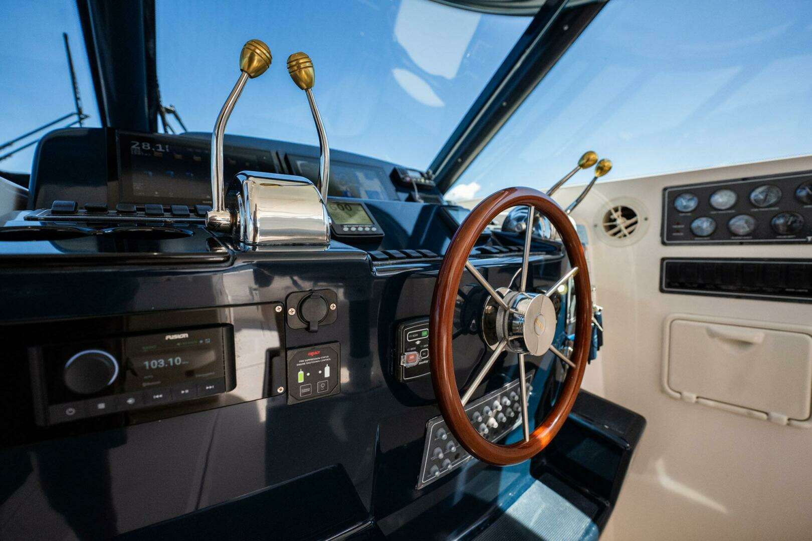 2004 Tiara Yachts 4200 Open - Image 43