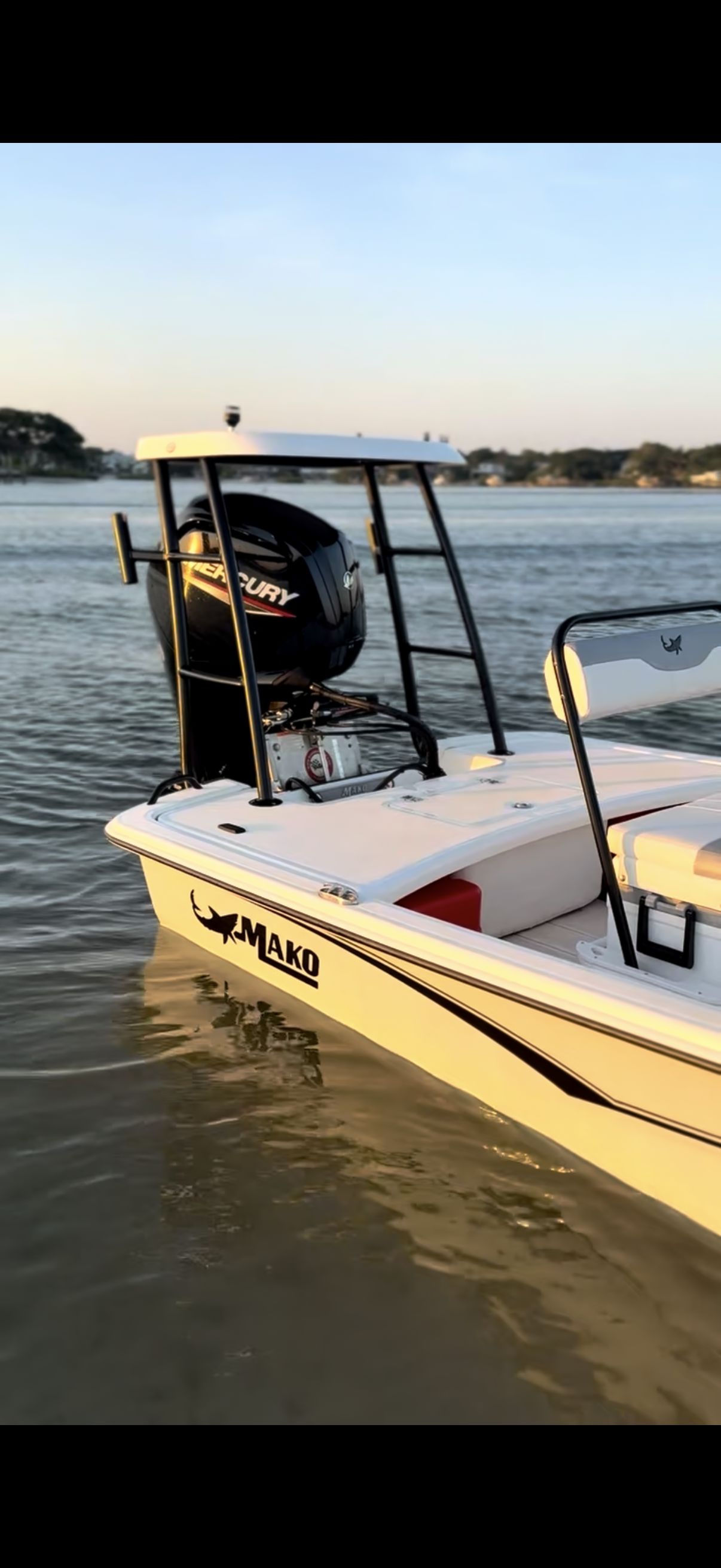 2024 Mako Pro Skiff 17 CC