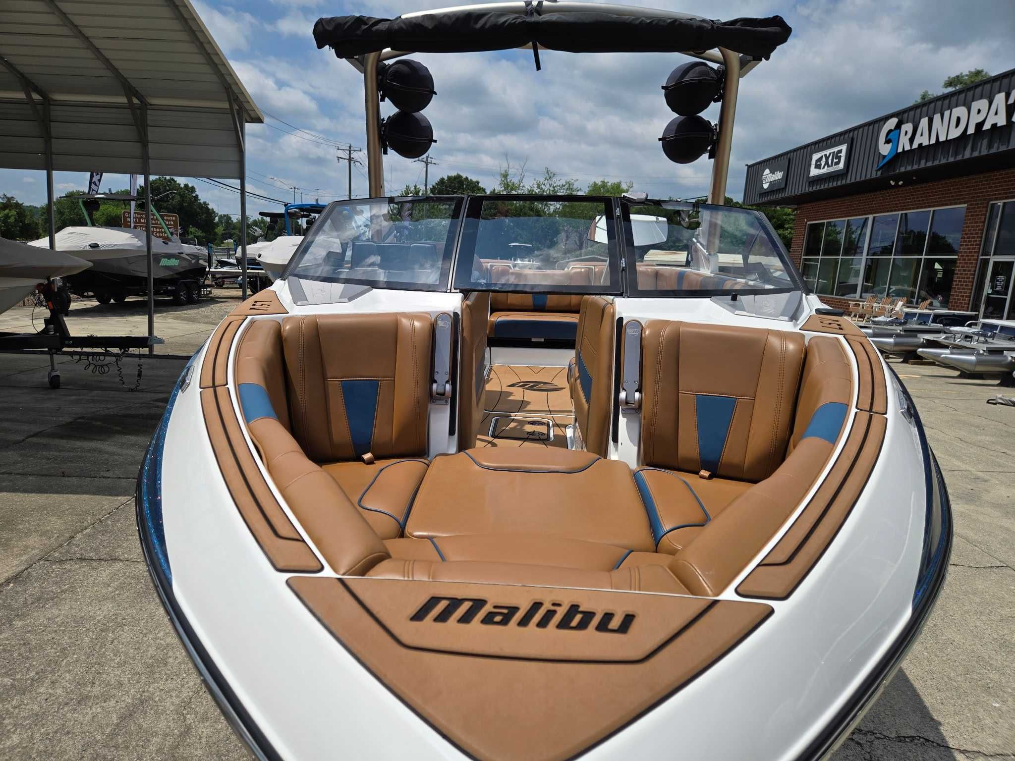 2022 Malibu Wakesetter 23 LSV - 3