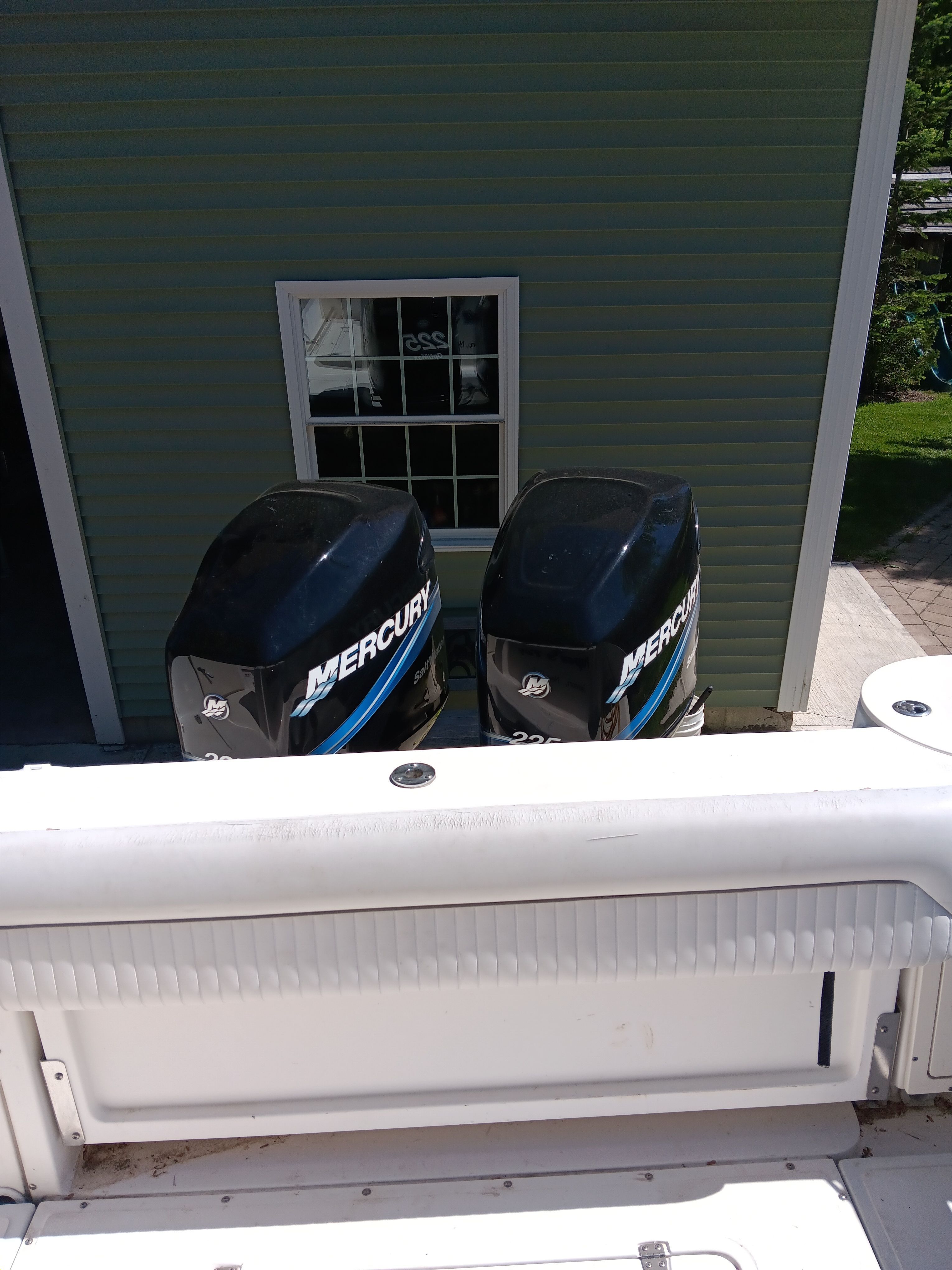 2004 Boston Whaler 275 Conquest - 3
