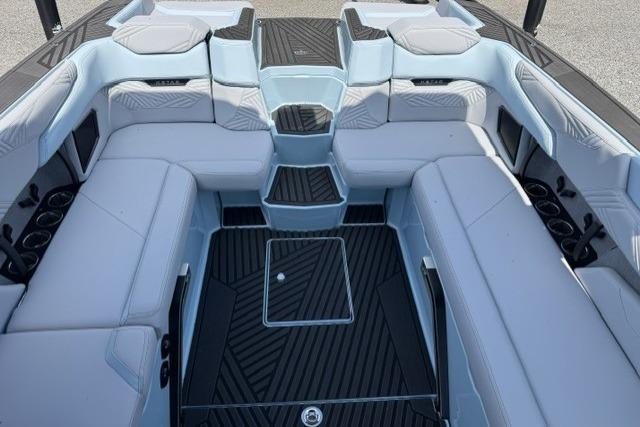 2026 MasterCraft XStar 25 boat interior with sleek seating and modern design.