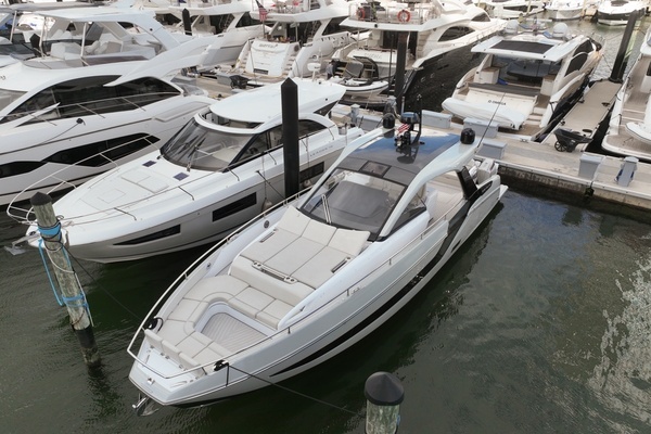 2023 Azimut Verve 47