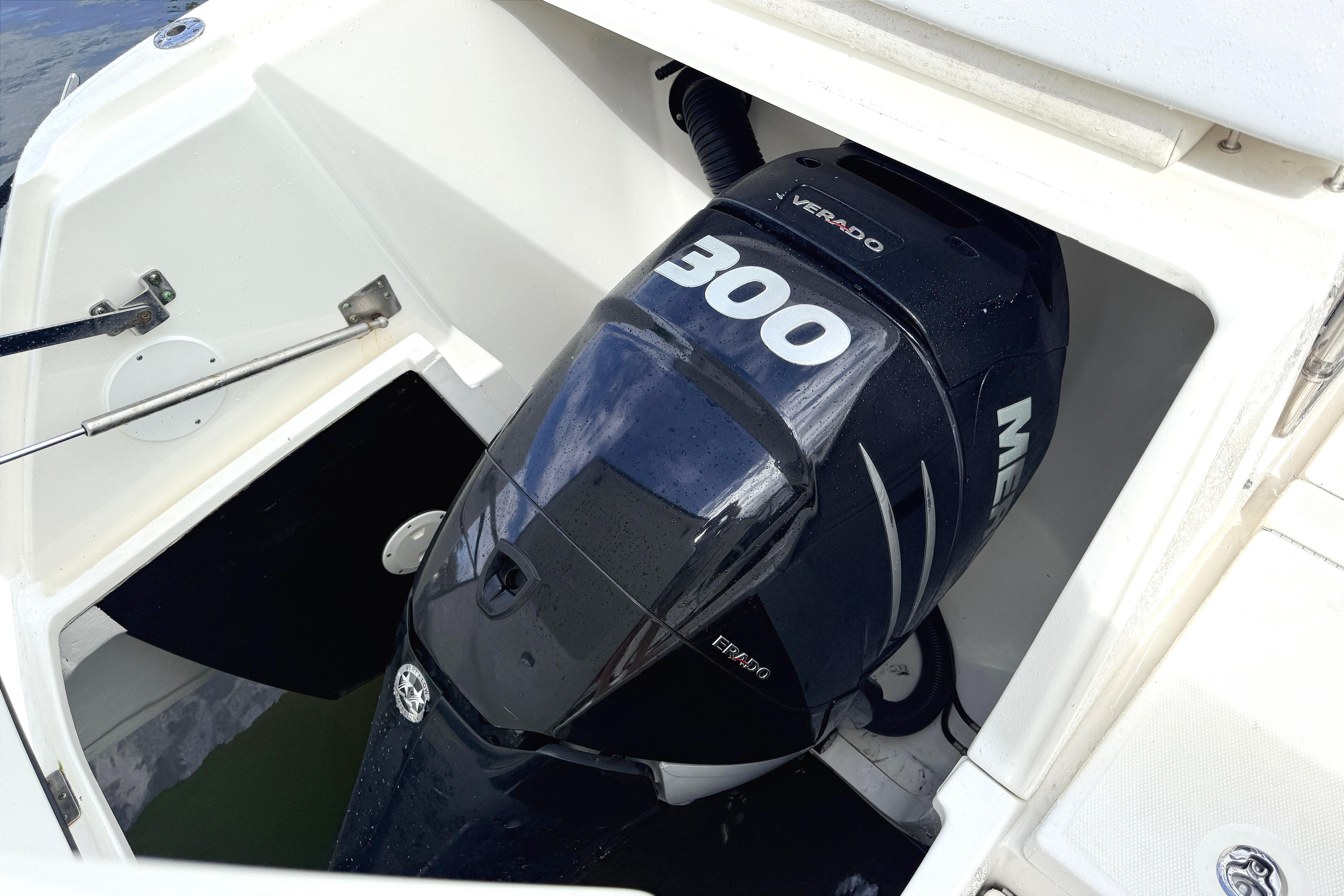 2013 Sea Ray 370 Venture with Mercury Verado 300 outboard engine.