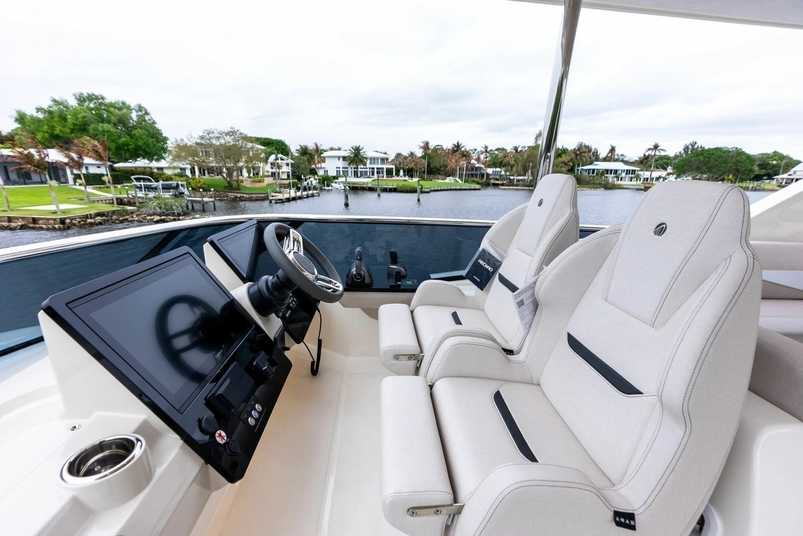 2026 Absolute 62 Navetta - Image 67