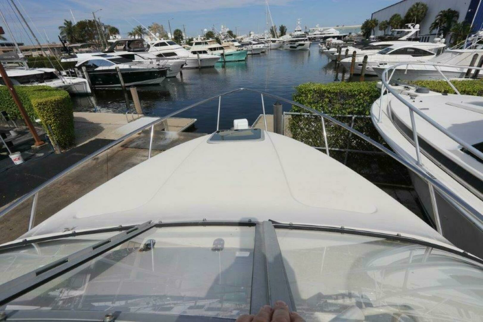 2006 Stingray 240 CS - Image 12