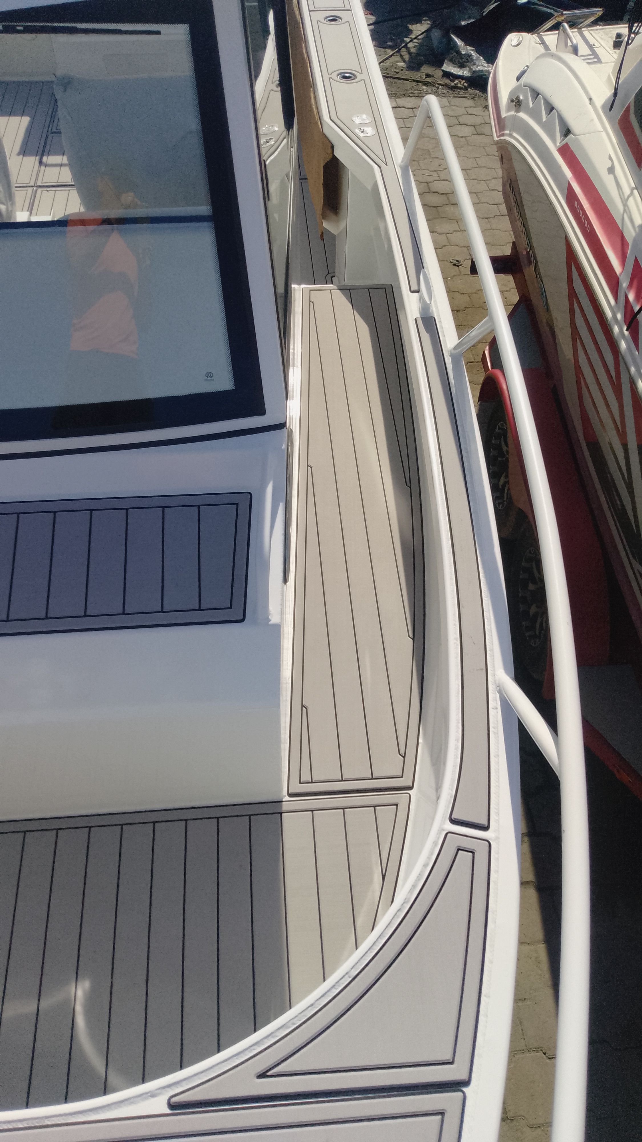 Gospel Boat 7.5M 2024 with sleek deck design.