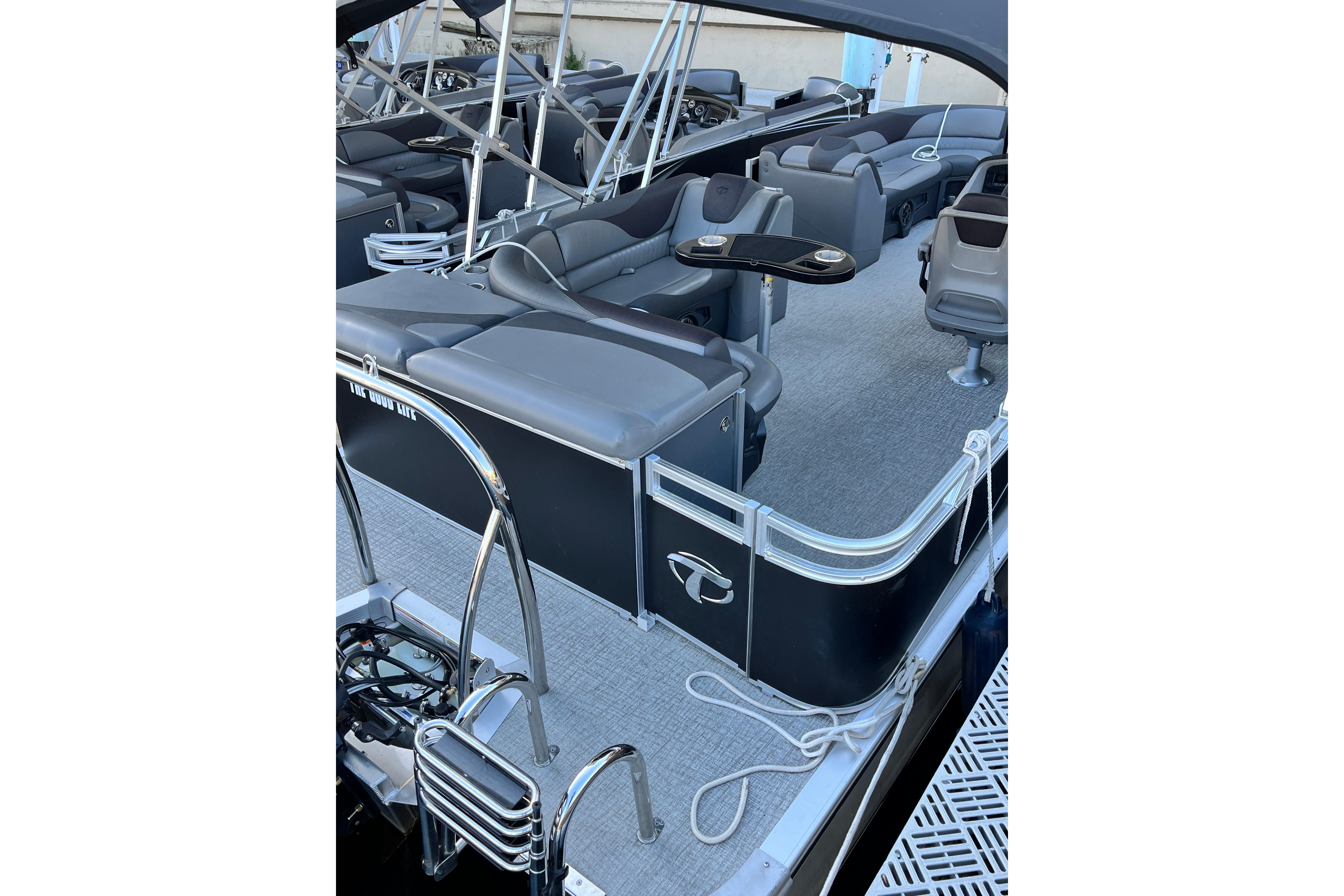 2023 Tahoe Pontoon LTZ Cruise with sleek seating and modern design.