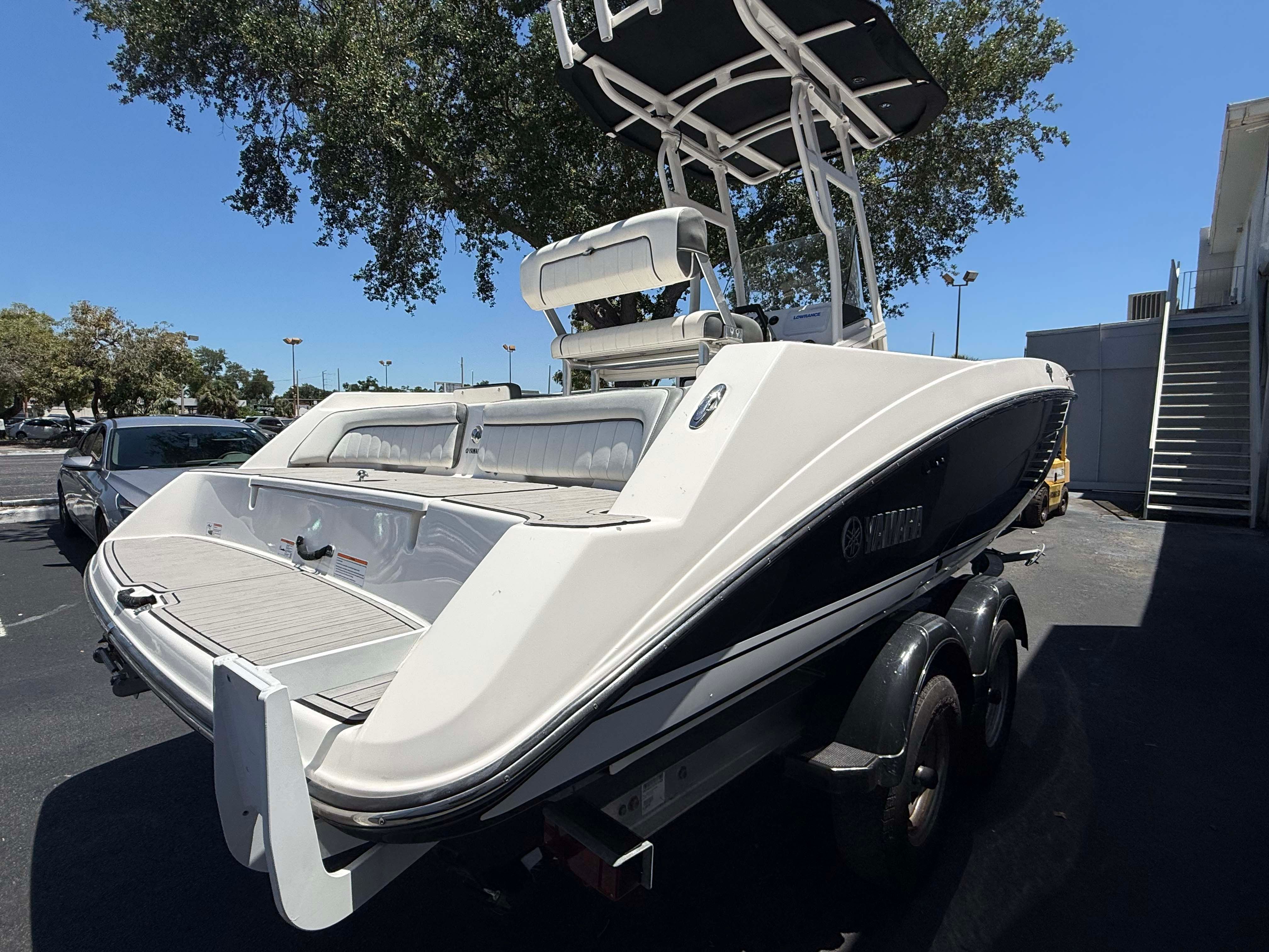 2022 Yamaha Boats 210 FSH Sport - 4