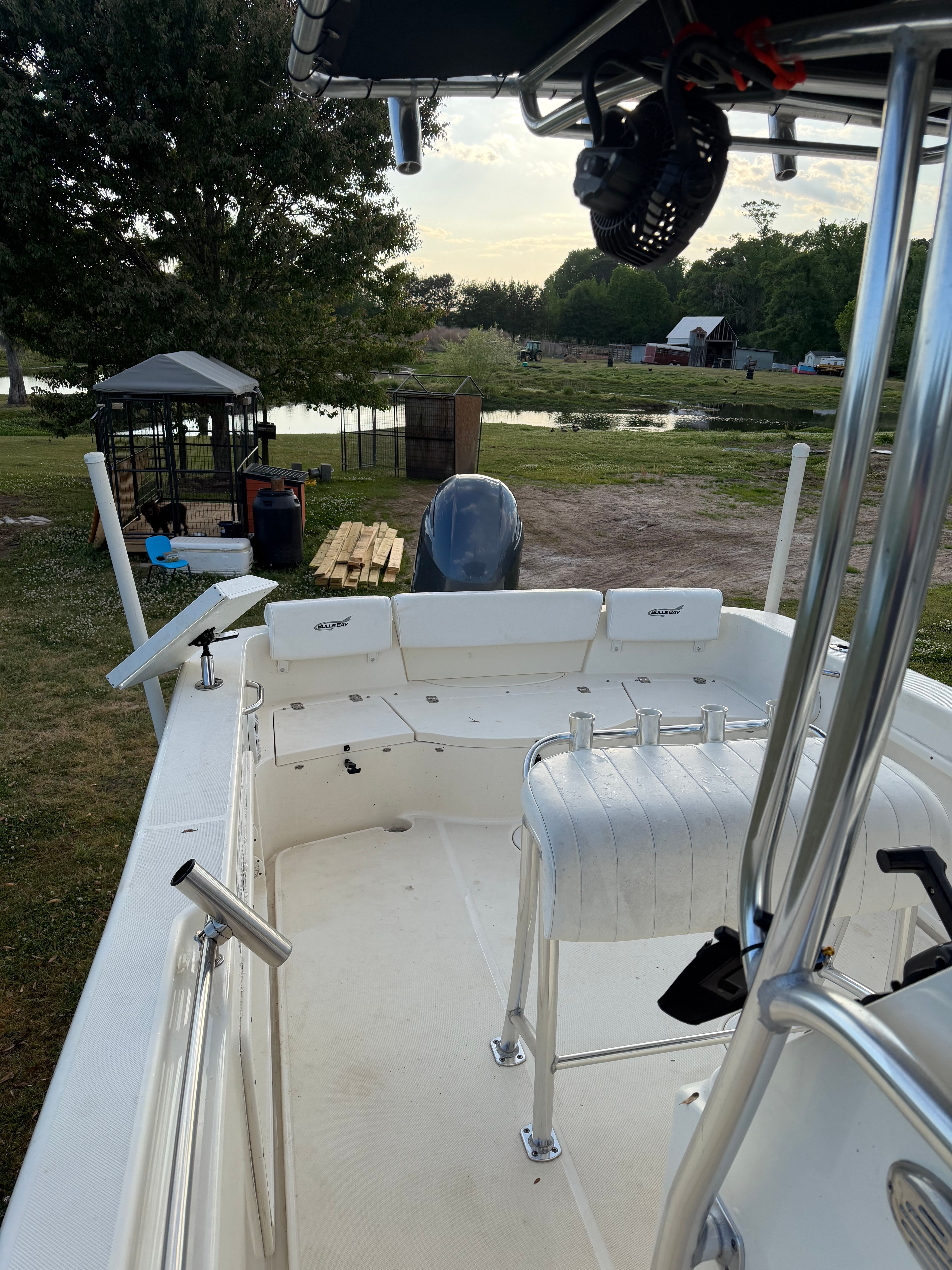 2017 Bulls Bay 230 Center Console - 8