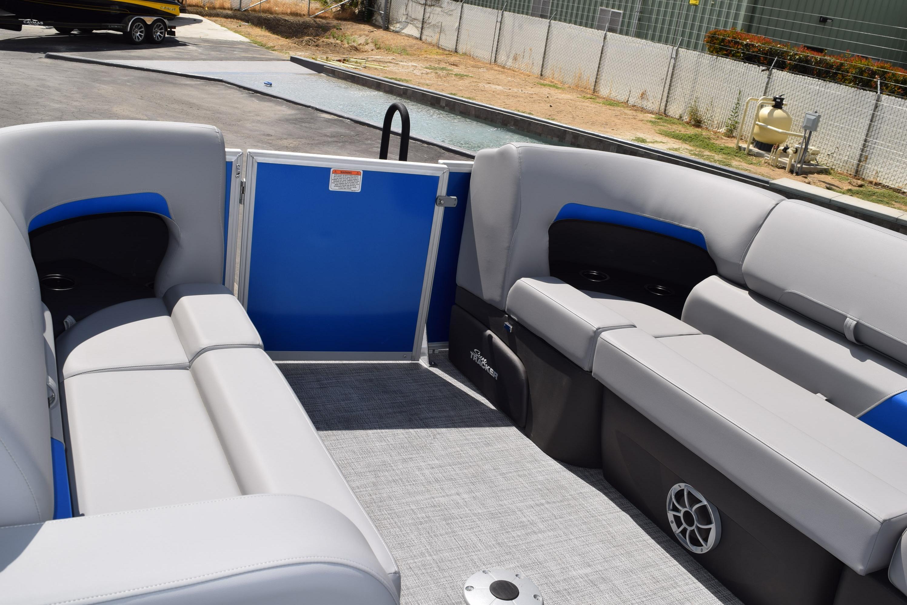 2026 Sun Tracker Party Barge 22 RF DLX interior with spacious seating and modern design.