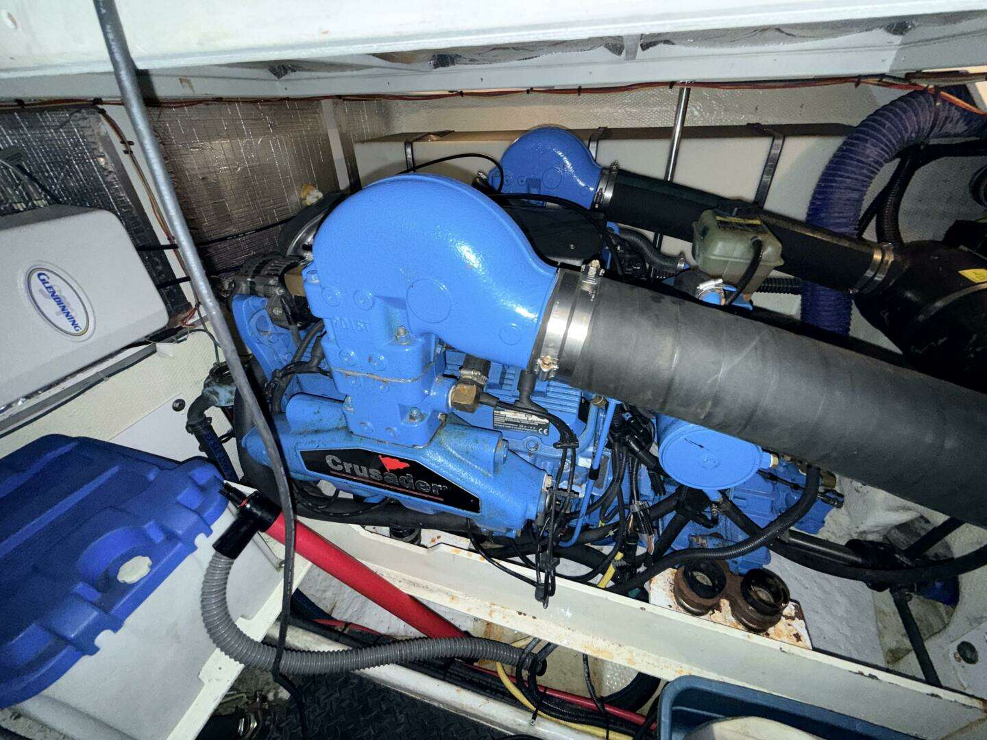 2006 Silverton 38 Sport Bridge - Image 11